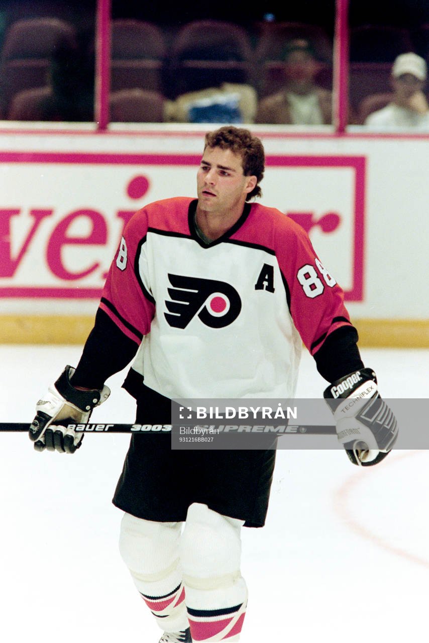 Eric Lindros, Philadelphia