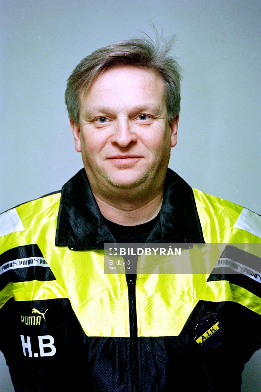 Fotboll, Allsvenskan, AIK, förhands: Hans Backe, tränare i AIK.