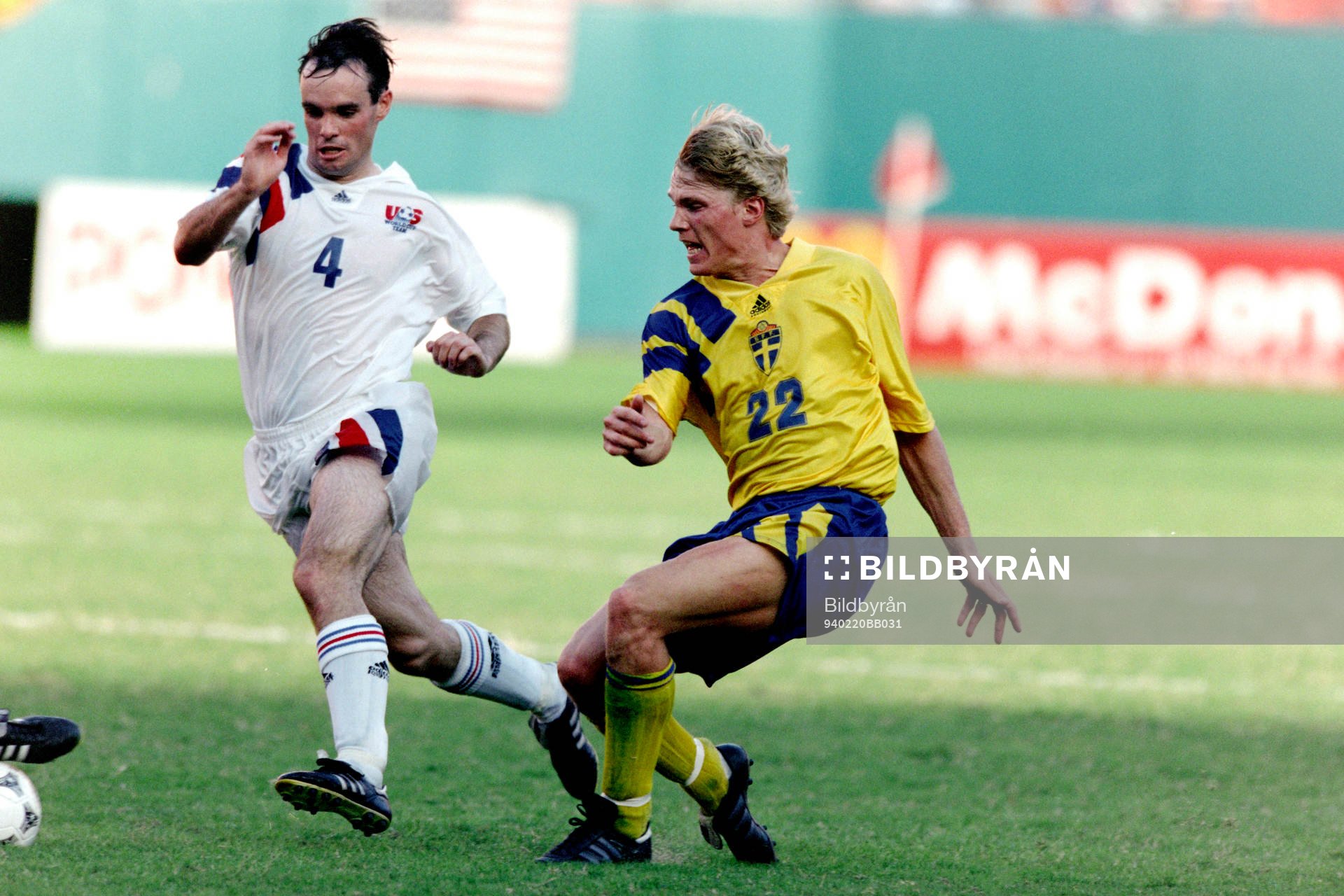 Mats Lilienberg, Sverige uppvaktas av Mike Burns, USA