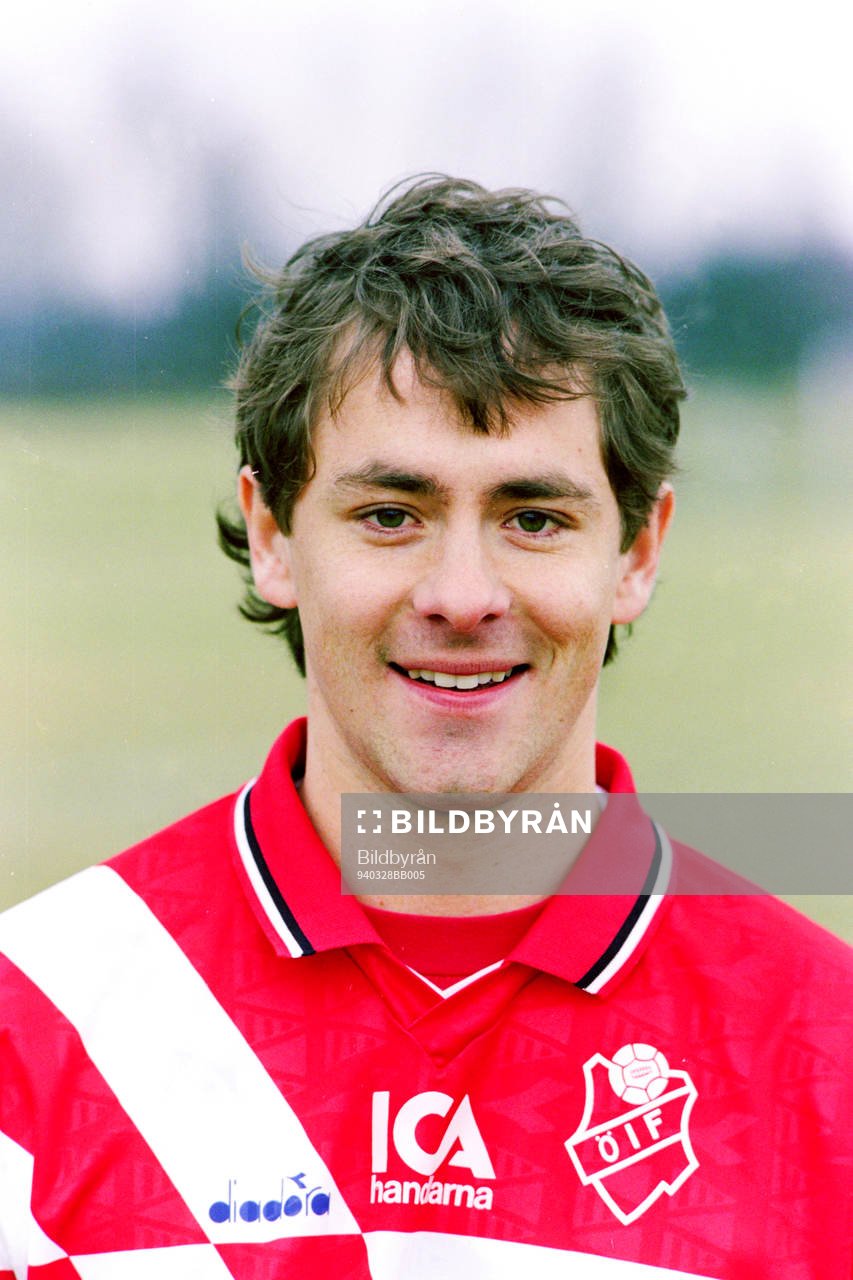 Fotboll, Allsvenskan, Öster, Förhands: Ken Burwall.