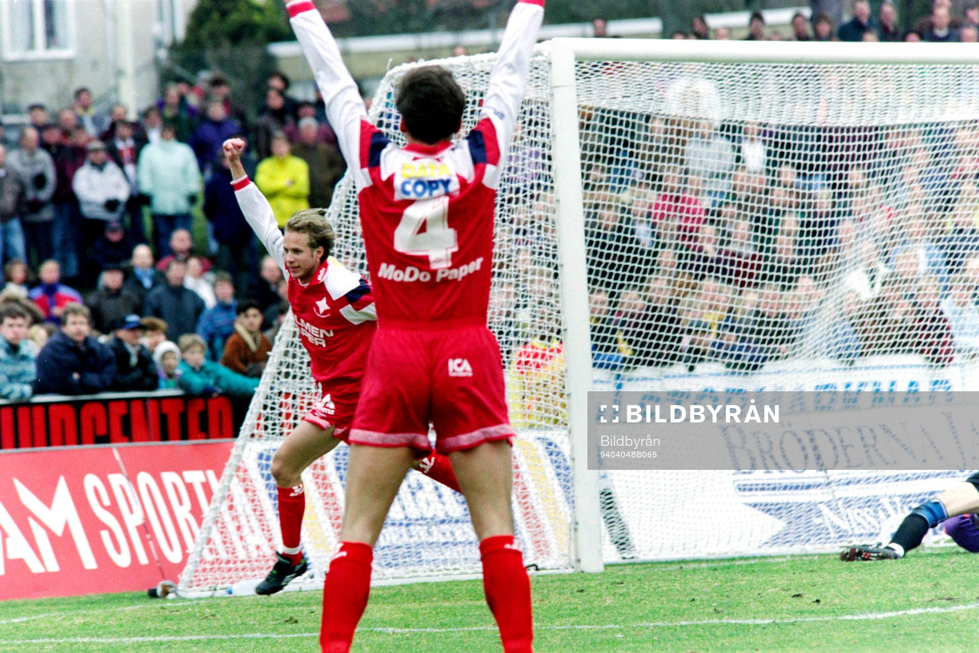 Fotboll, Allsvenskan, Halmstad - Norrköping, 2-3: Niclas Kindvall, Norrköping jublar efter ett av sina två mål.