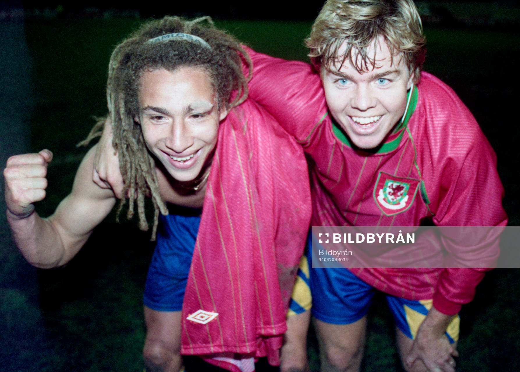  Målskyttarna Henrik Larsson och Tomas Brolin efter matchen.