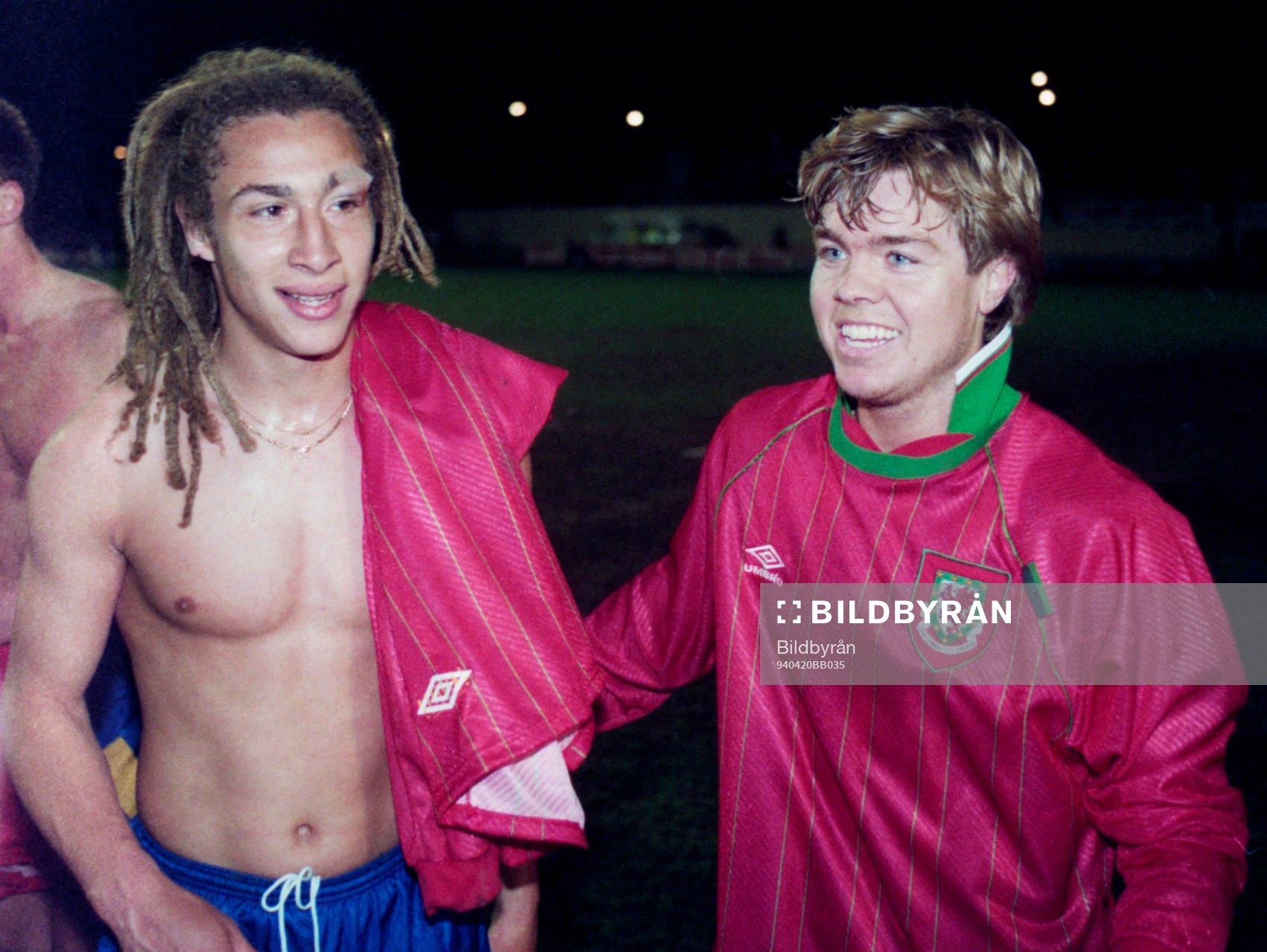  Målskyttarna Henrik Larsson och Tomas Brolin efter matchen.
