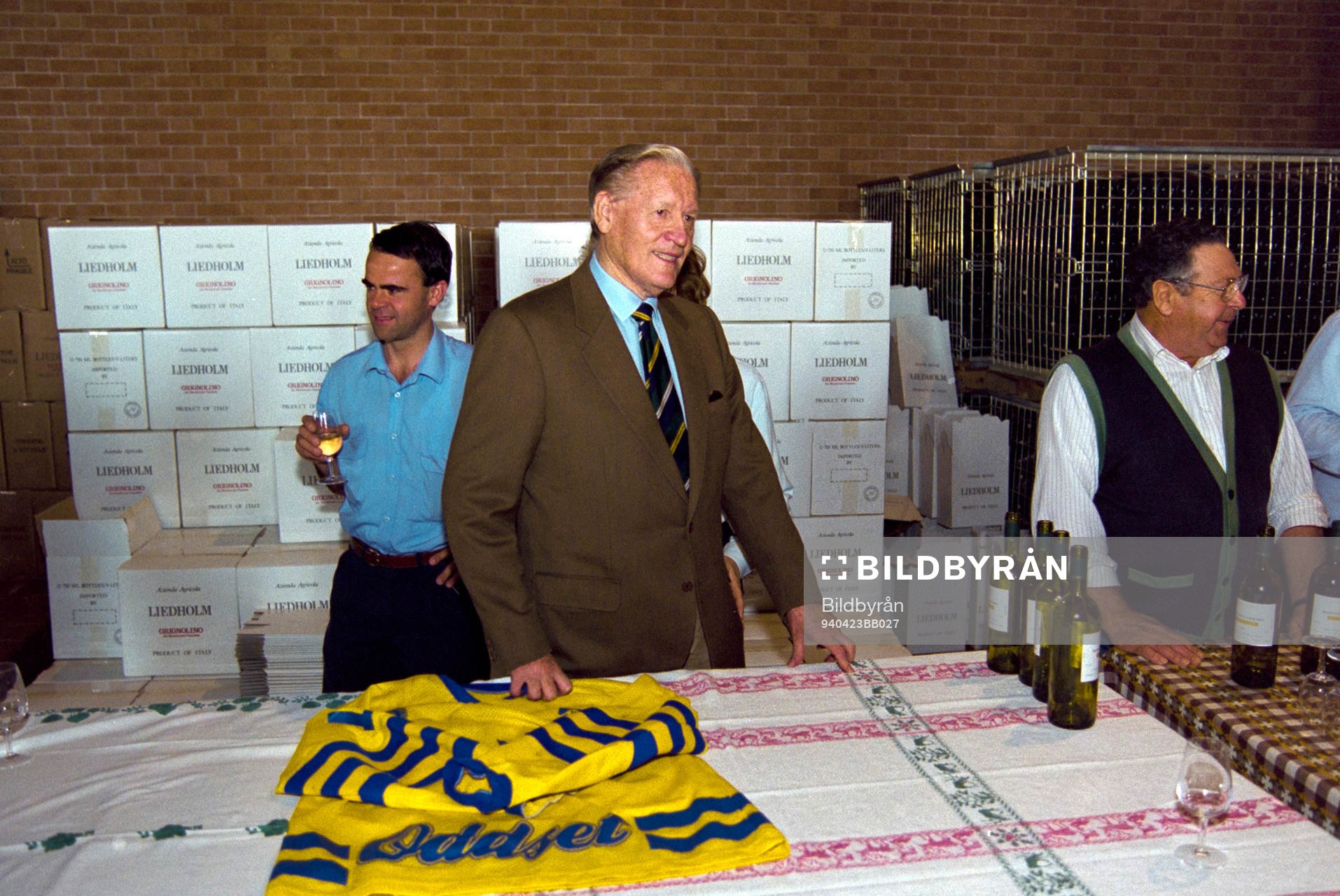 Sverige på vinprovning hos Nils Liedholm