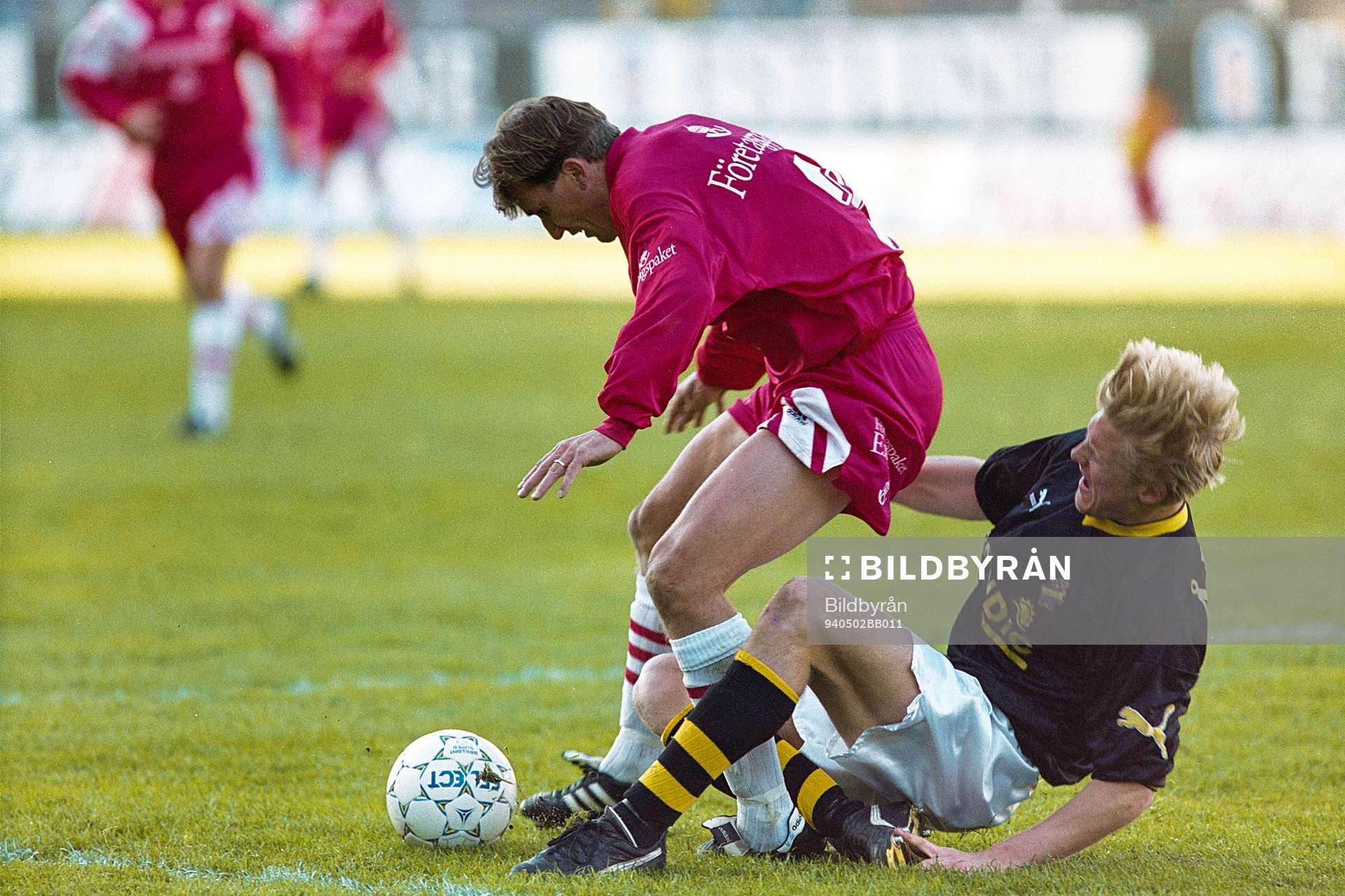Johan Mjällby, AIK går hårt fram