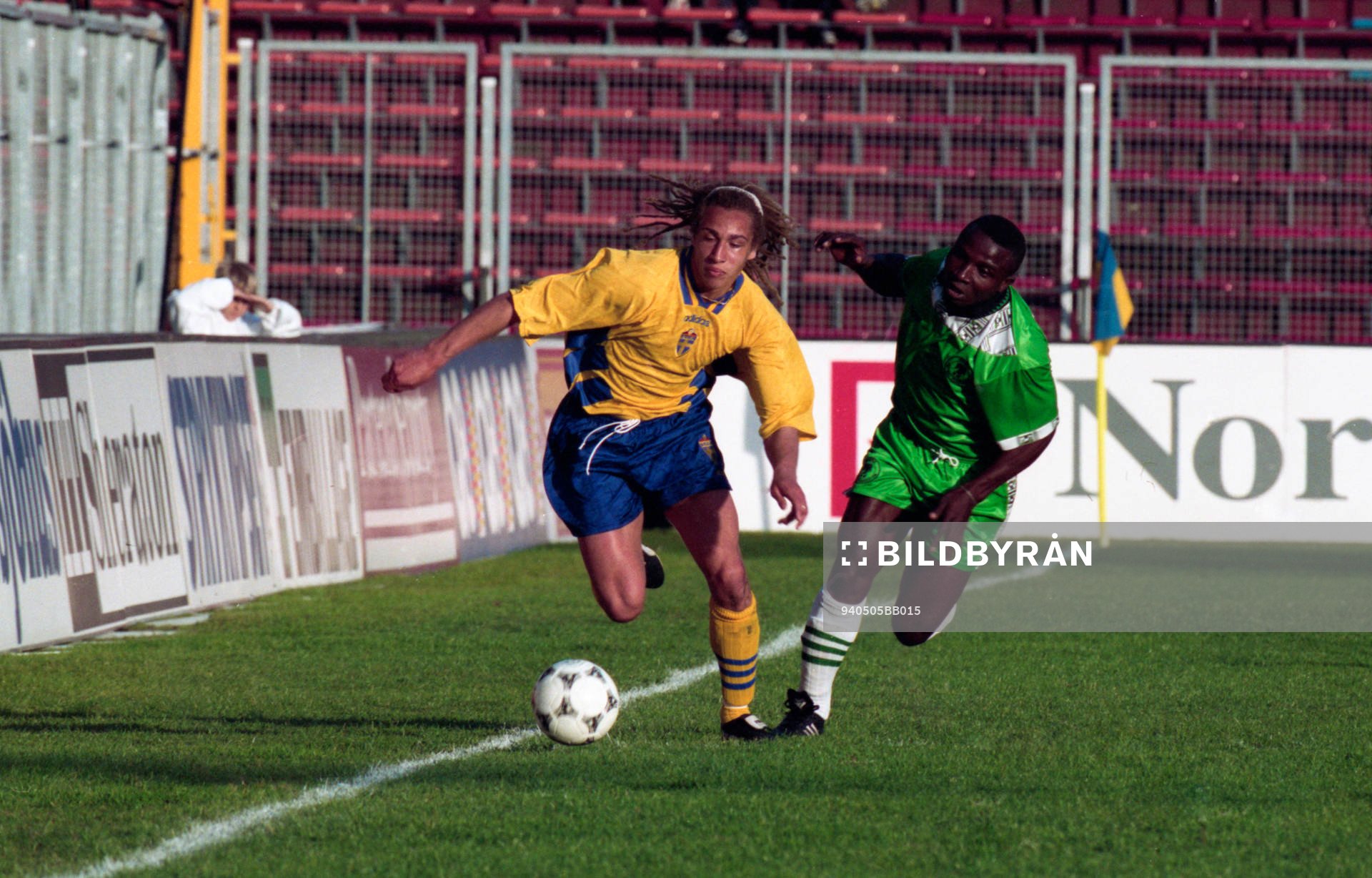 Henrik Larsson rycker