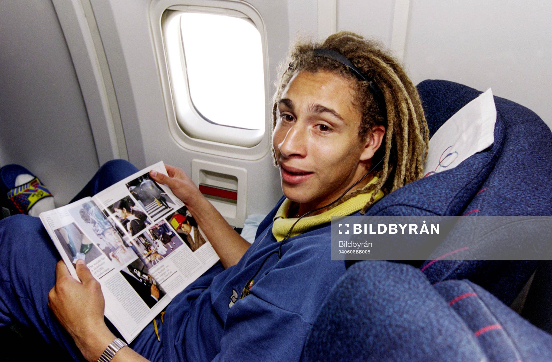 Henrik Larsson på flyget till Los Angeles