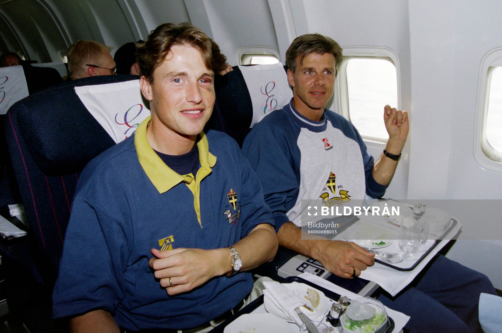 Roger Ljung och Roland Nilsson på flyget till Los Angeles