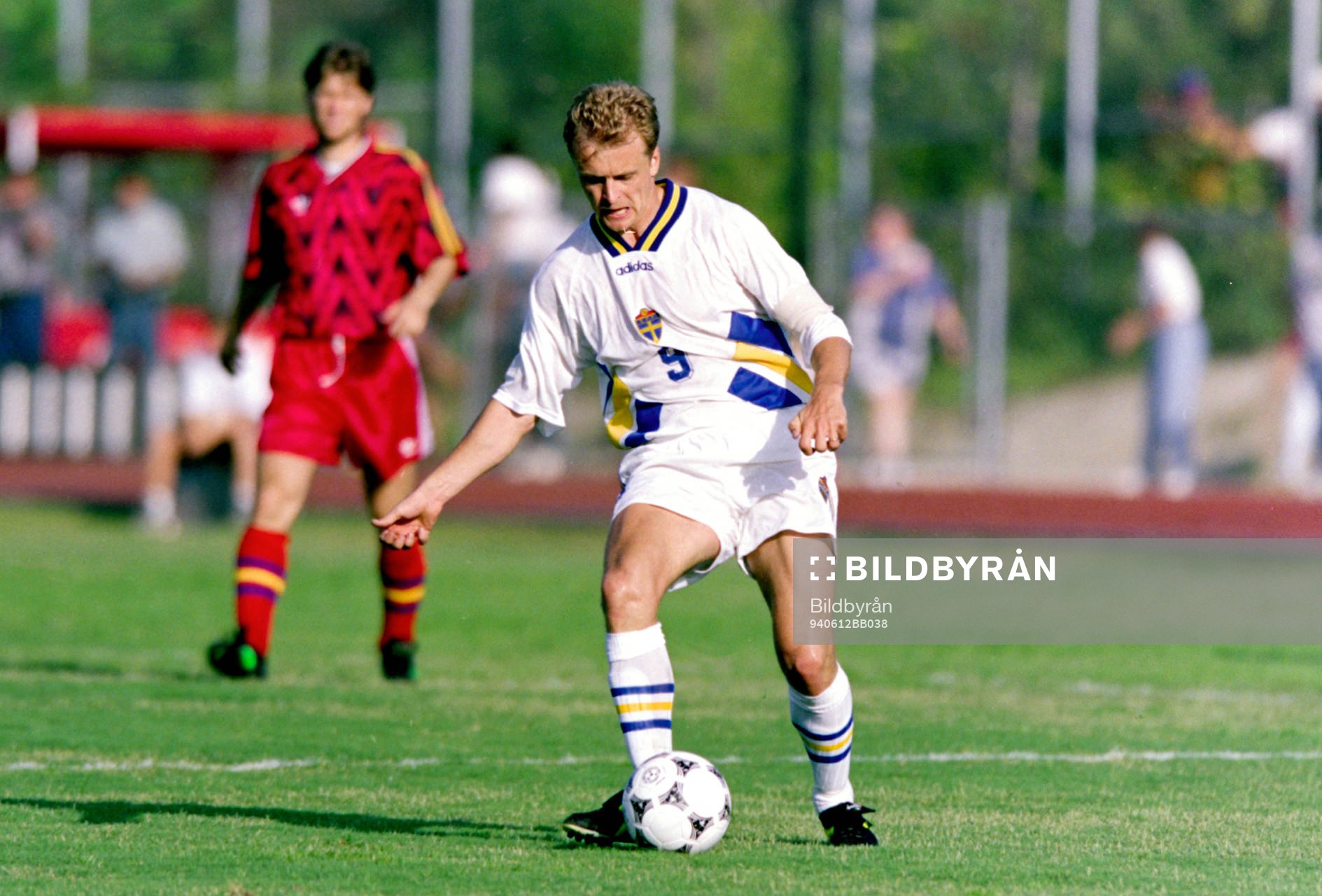 Jonas Thern, Sverige