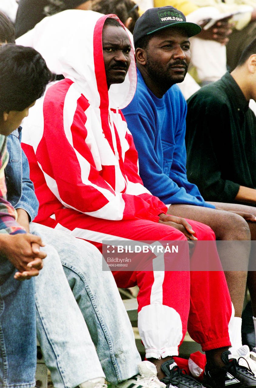 Roger Milla på en träning