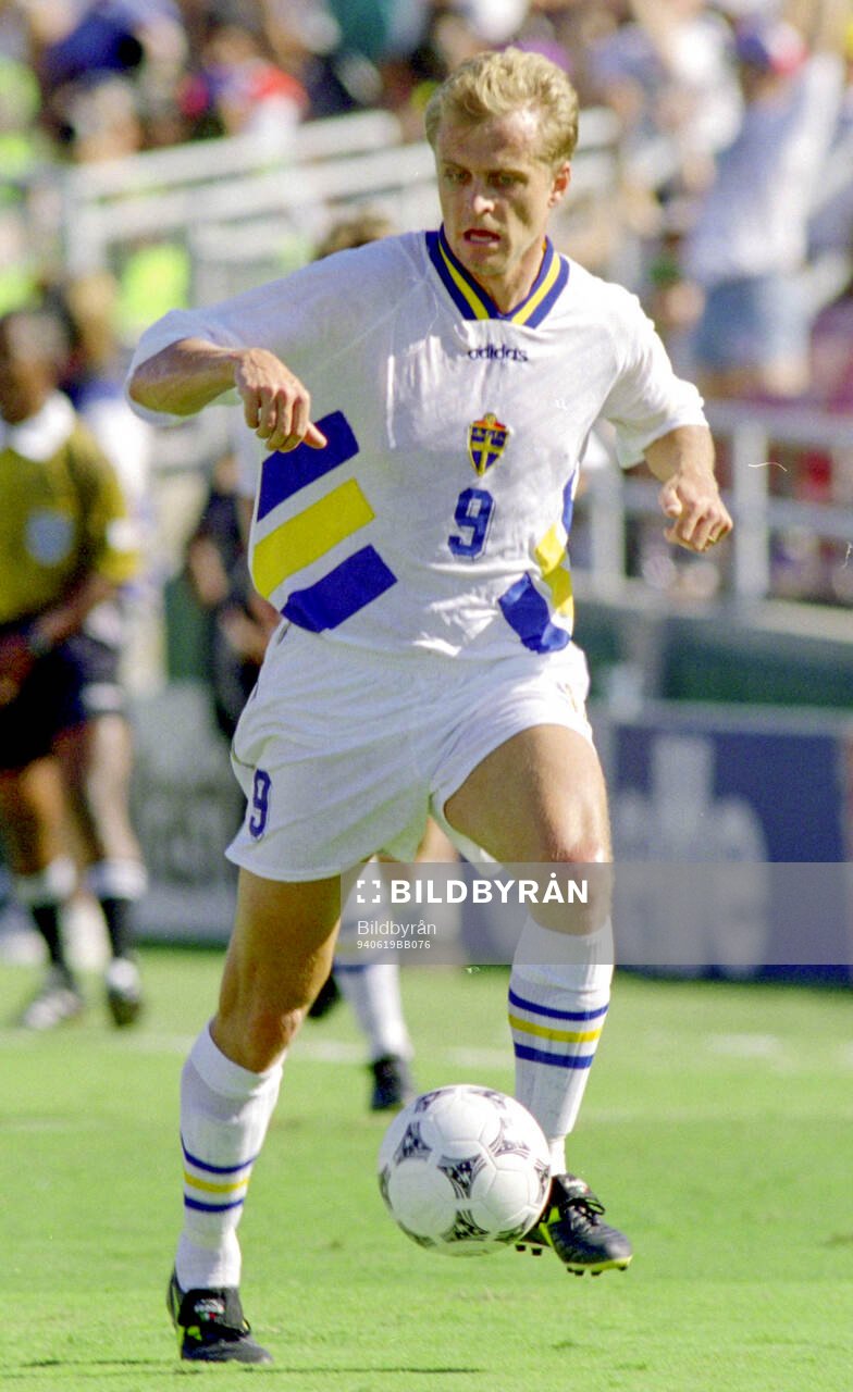 Football, FIFA World Cup 1994 (USA), Group B, Cameroon -