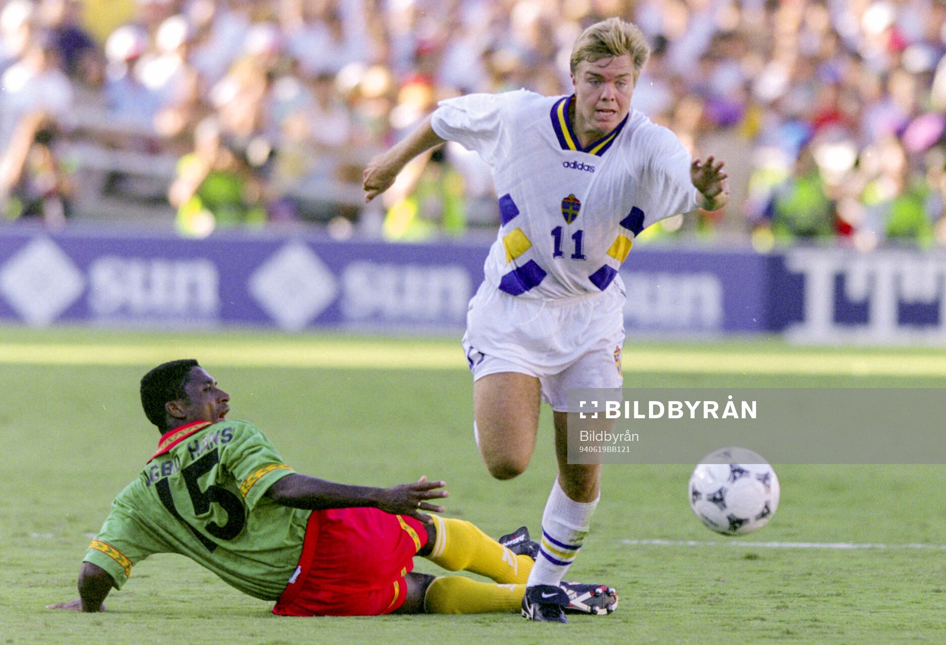 Football, FIFA World Cup 1994 (USA), Group B, Cameroon -
