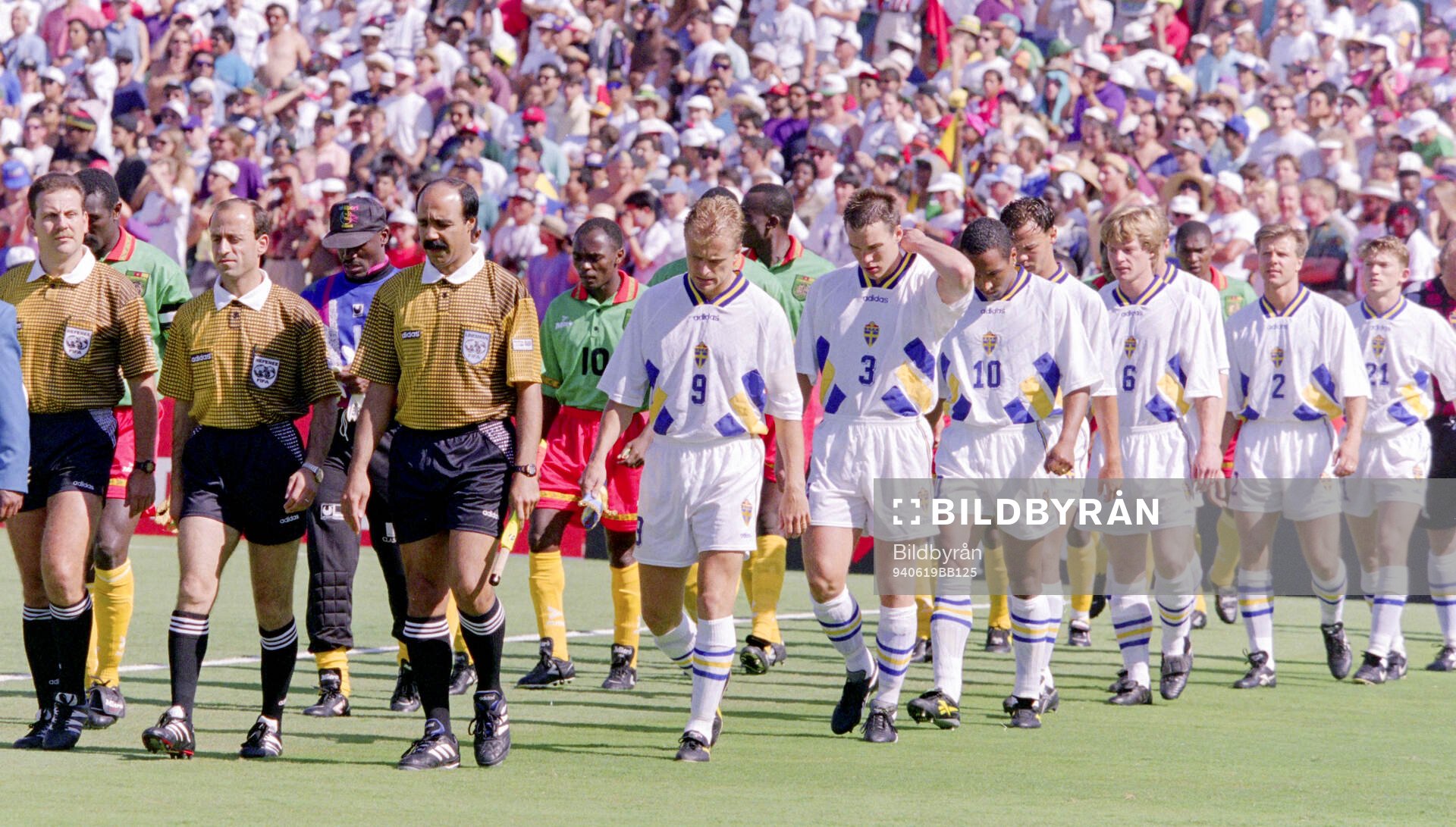 Football, FIFA World Cup 1994 (USA), Group B, Cameroon -