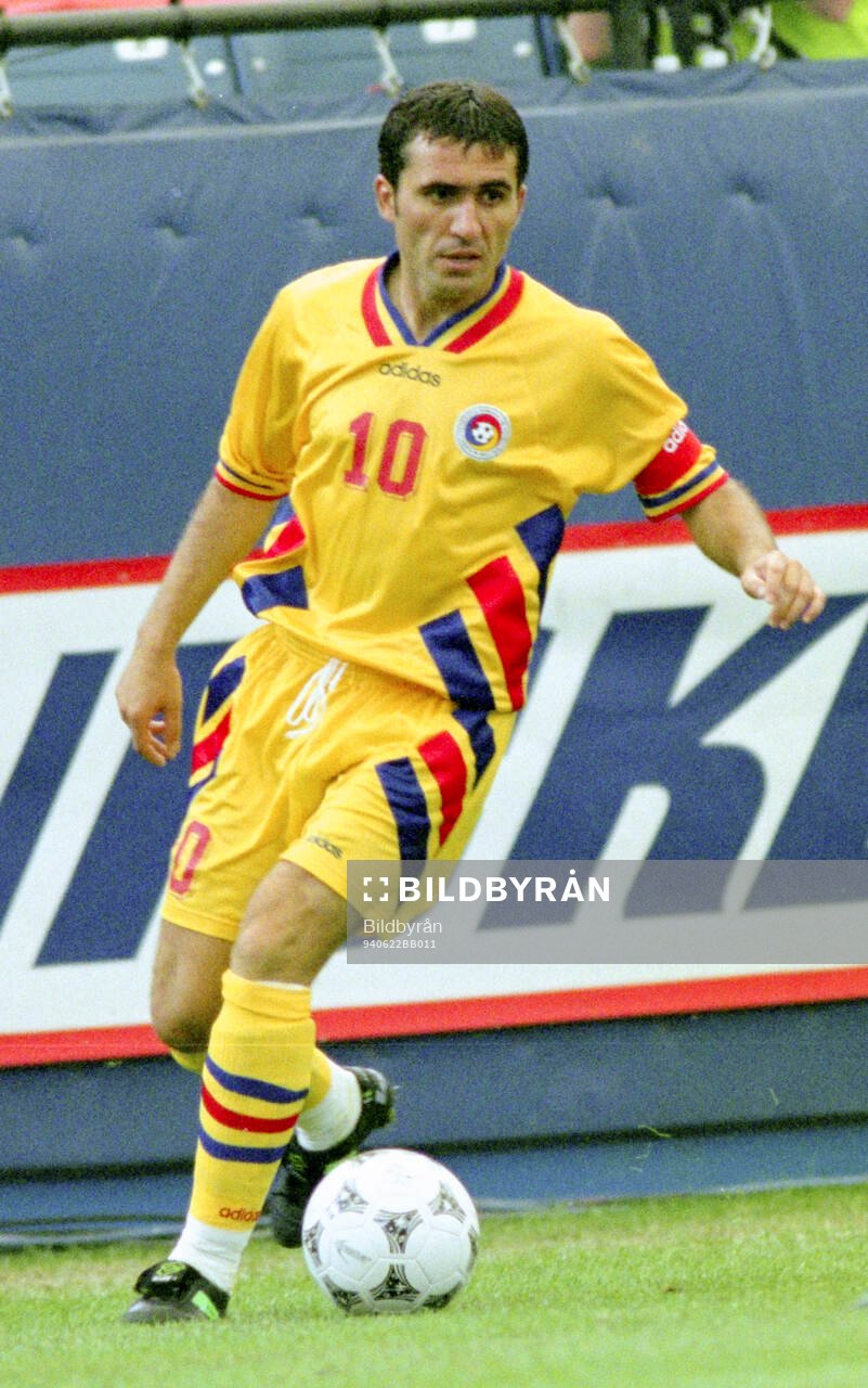 Football, FIFA World Cup 1994 (USA), Group A, Romania -