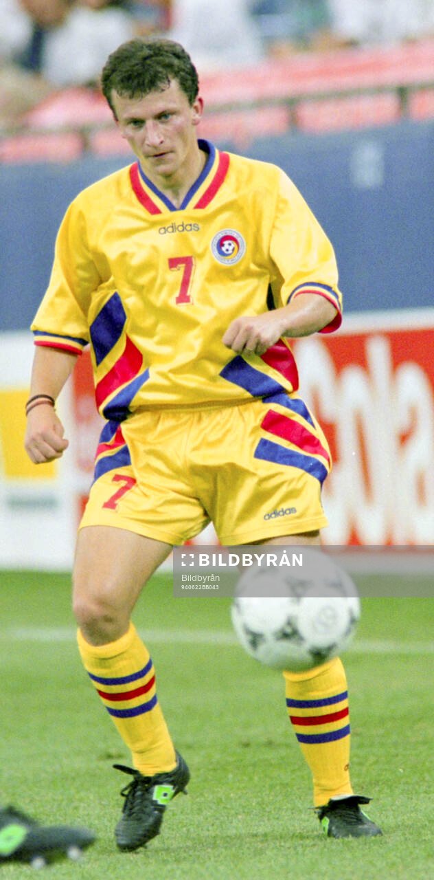 Football, FIFA World Cup 1994 (USA), Group A, Romania -