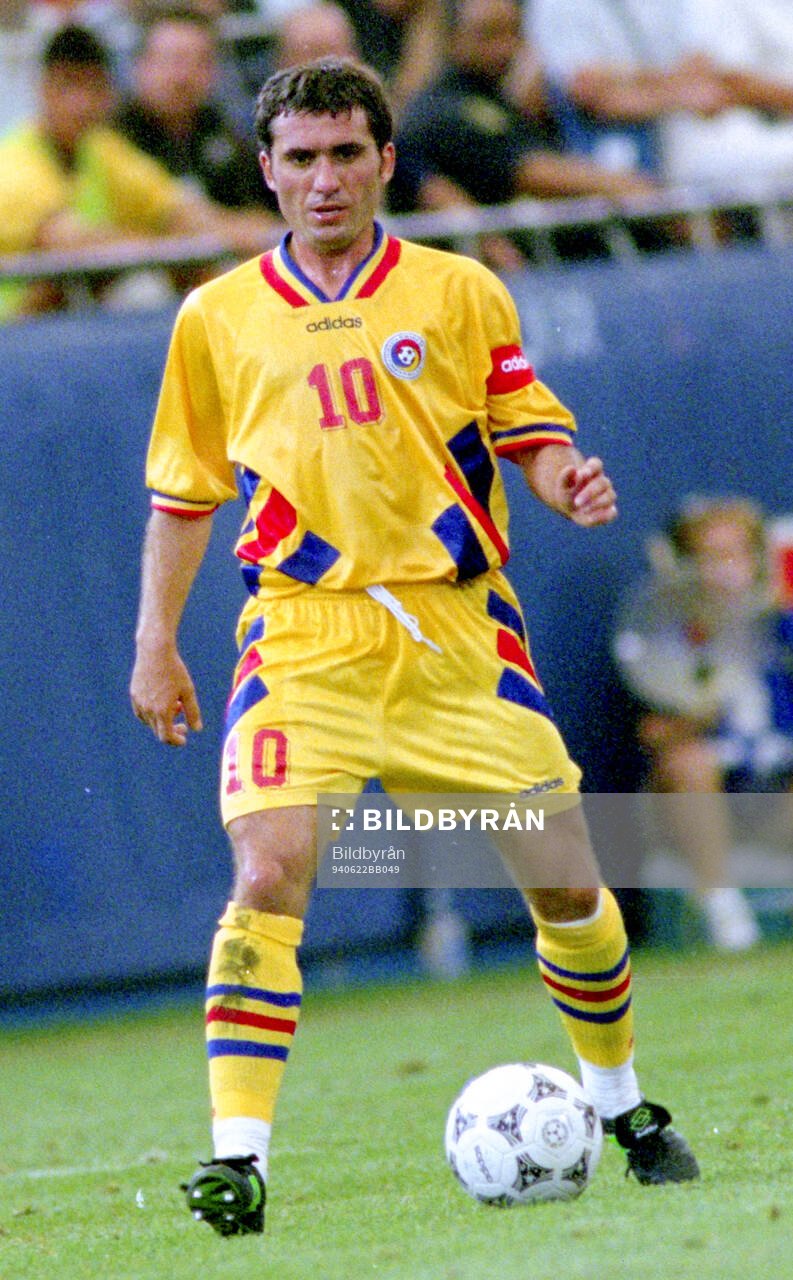 Football, FIFA World Cup 1994 (USA), Group A, Romania -