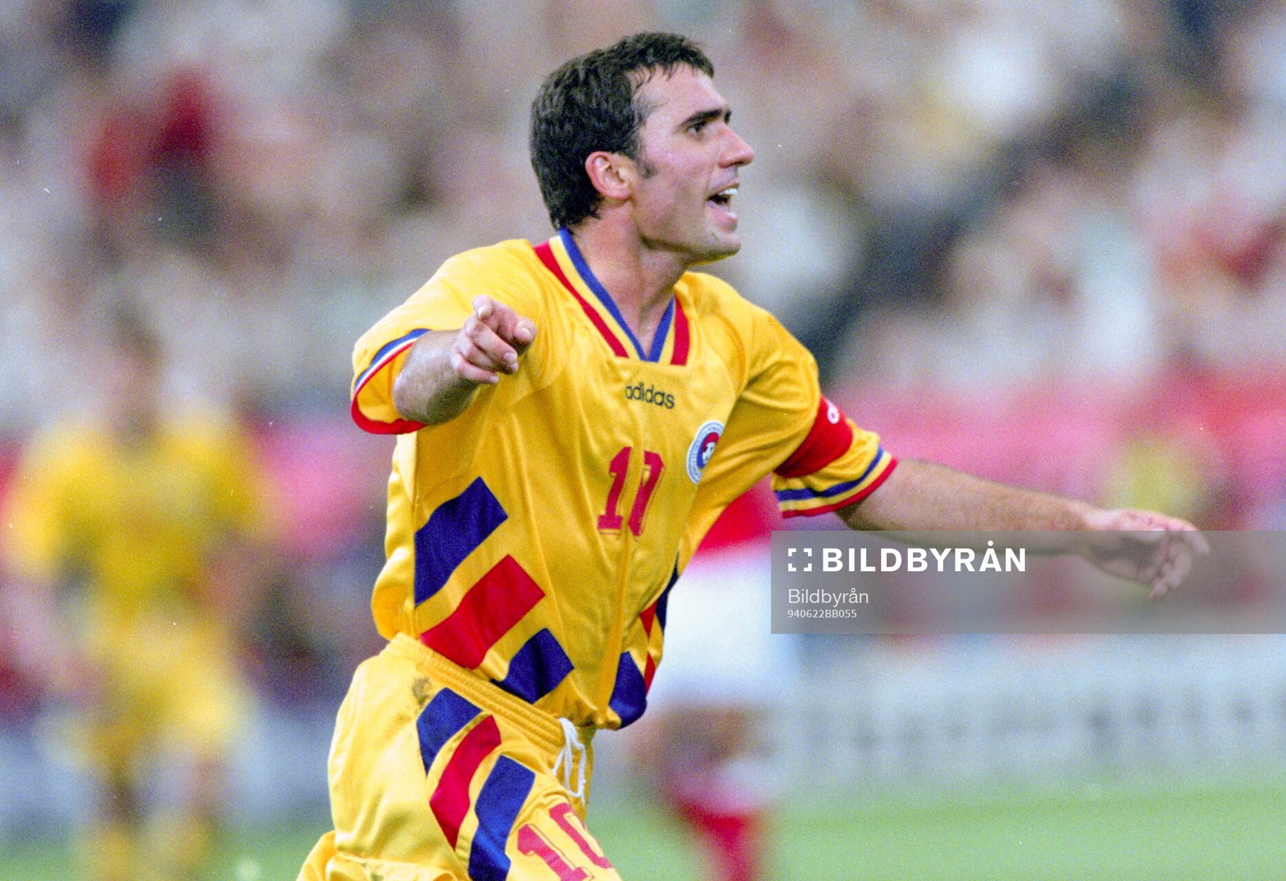 Football, FIFA World Cup 1994 (USA), Group A, Romania -
