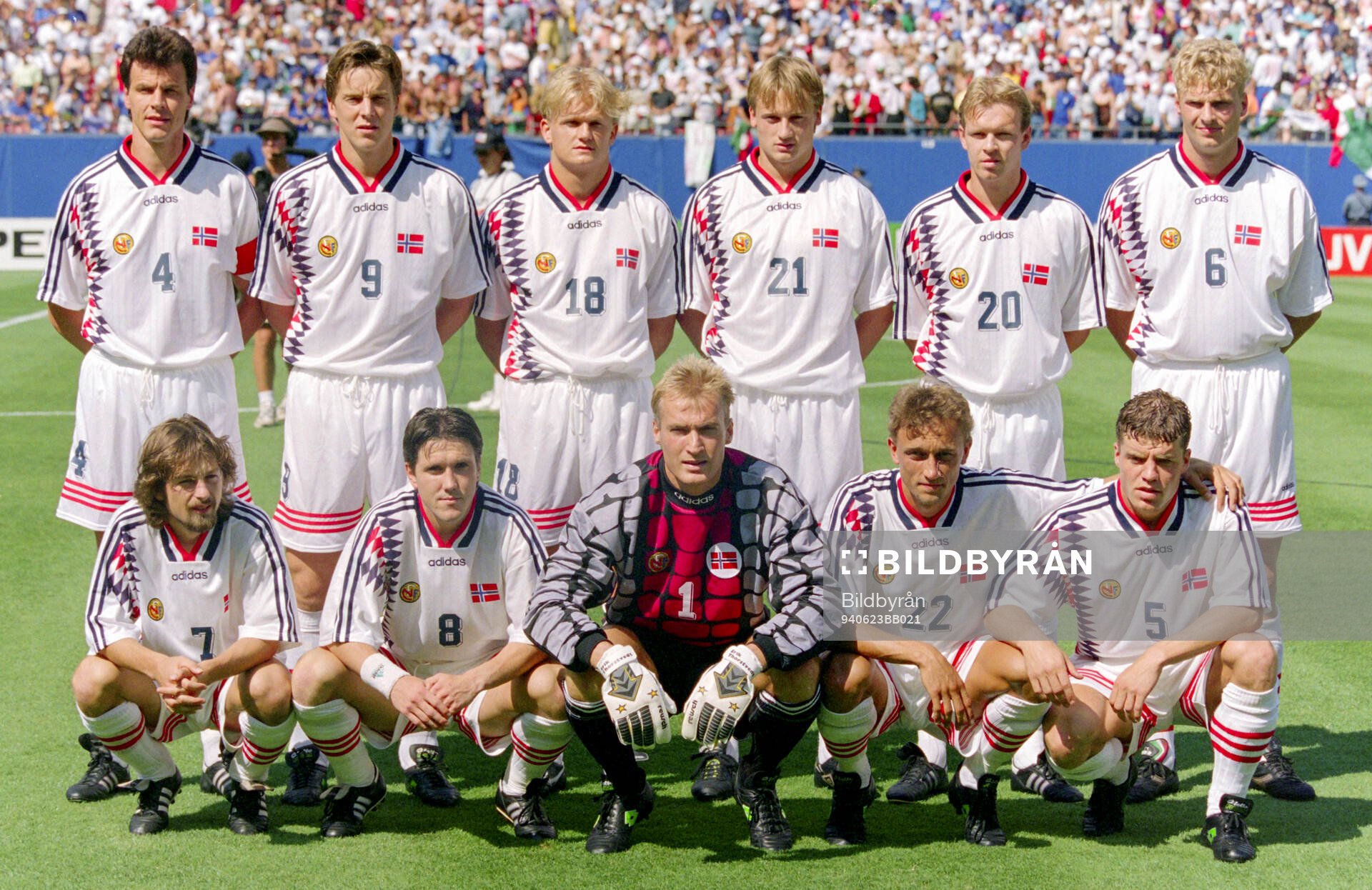 Football, FIFA World Cup 1994 (USA), Group E, Italy -