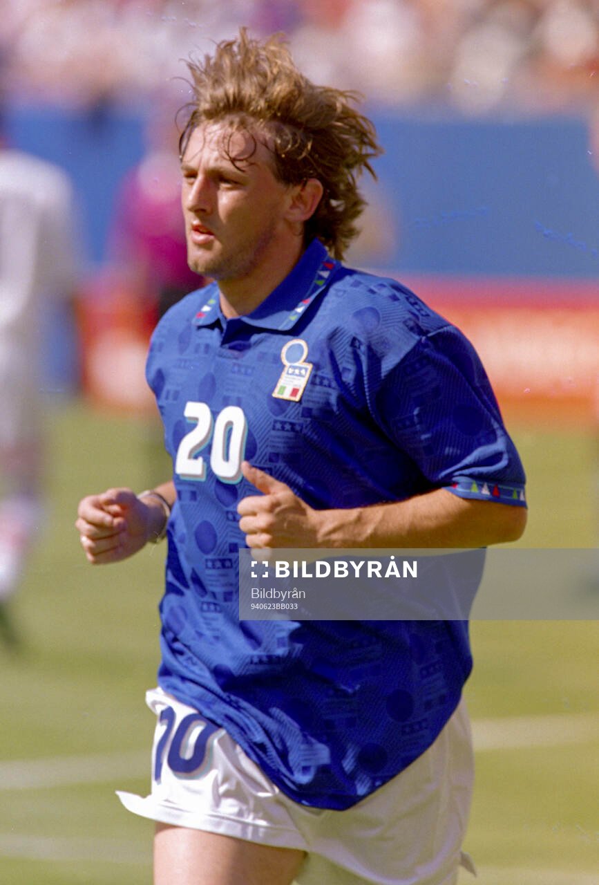 Football, FIFA World Cup 1994 (USA), Group E, Italy -
