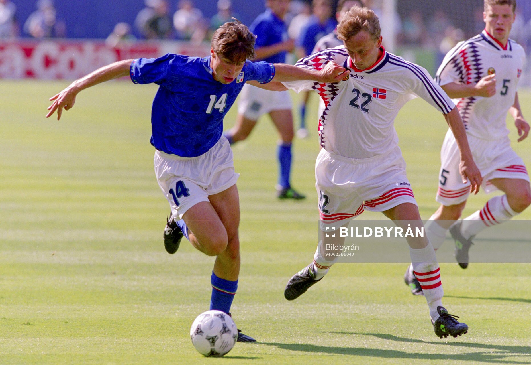 Football, FIFA World Cup 1994 (USA), Group E, Italy -