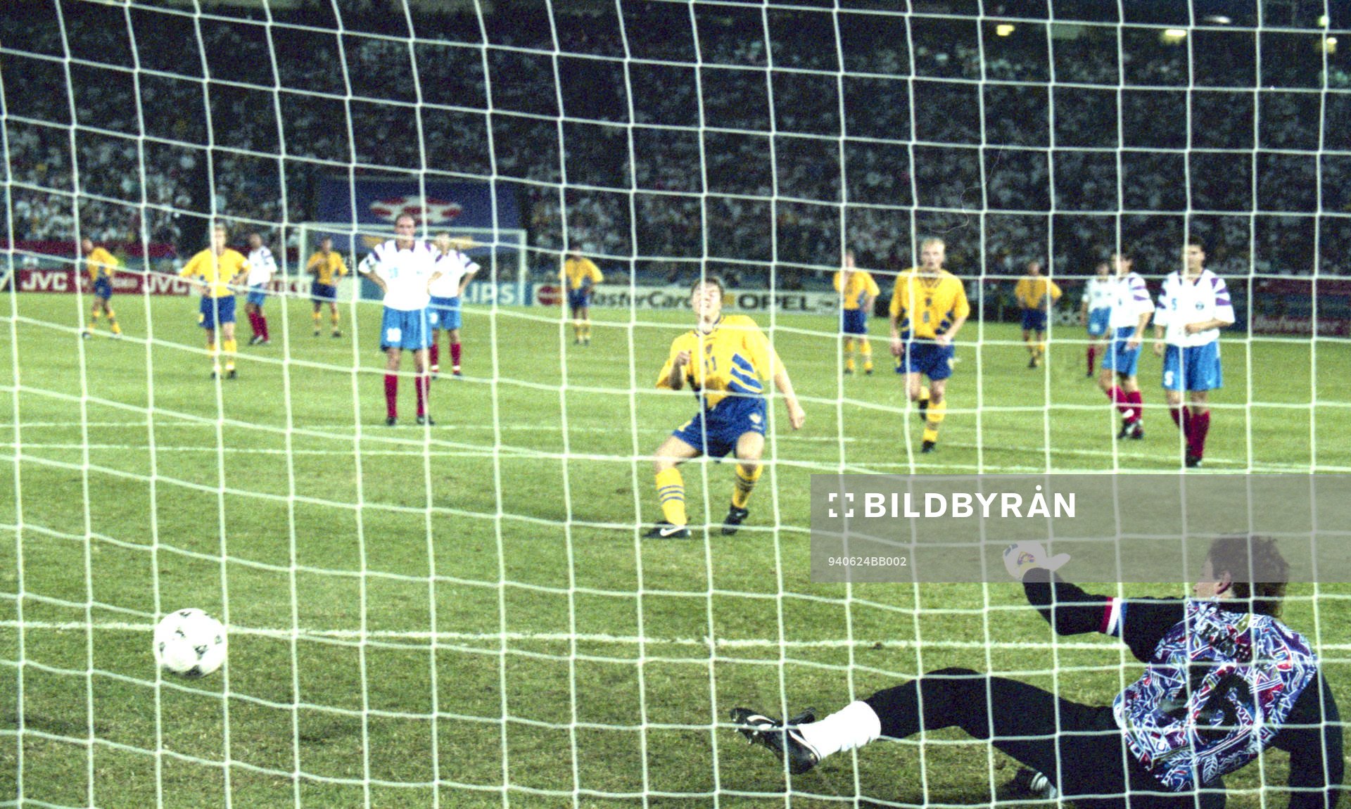 Tomas Brolin, Sverige