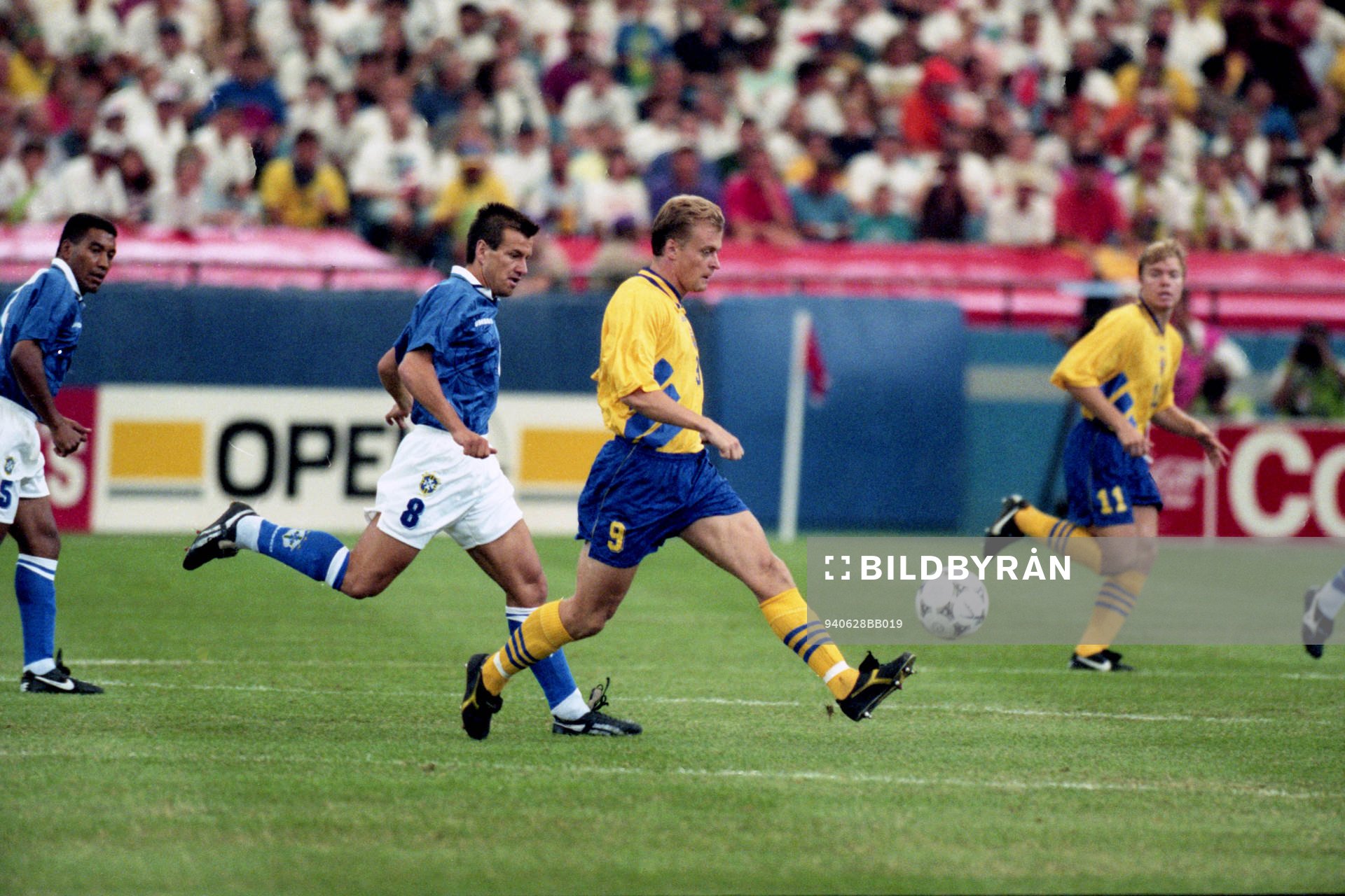 Dunga, Brasilien mot Jonas Thern, Sverige