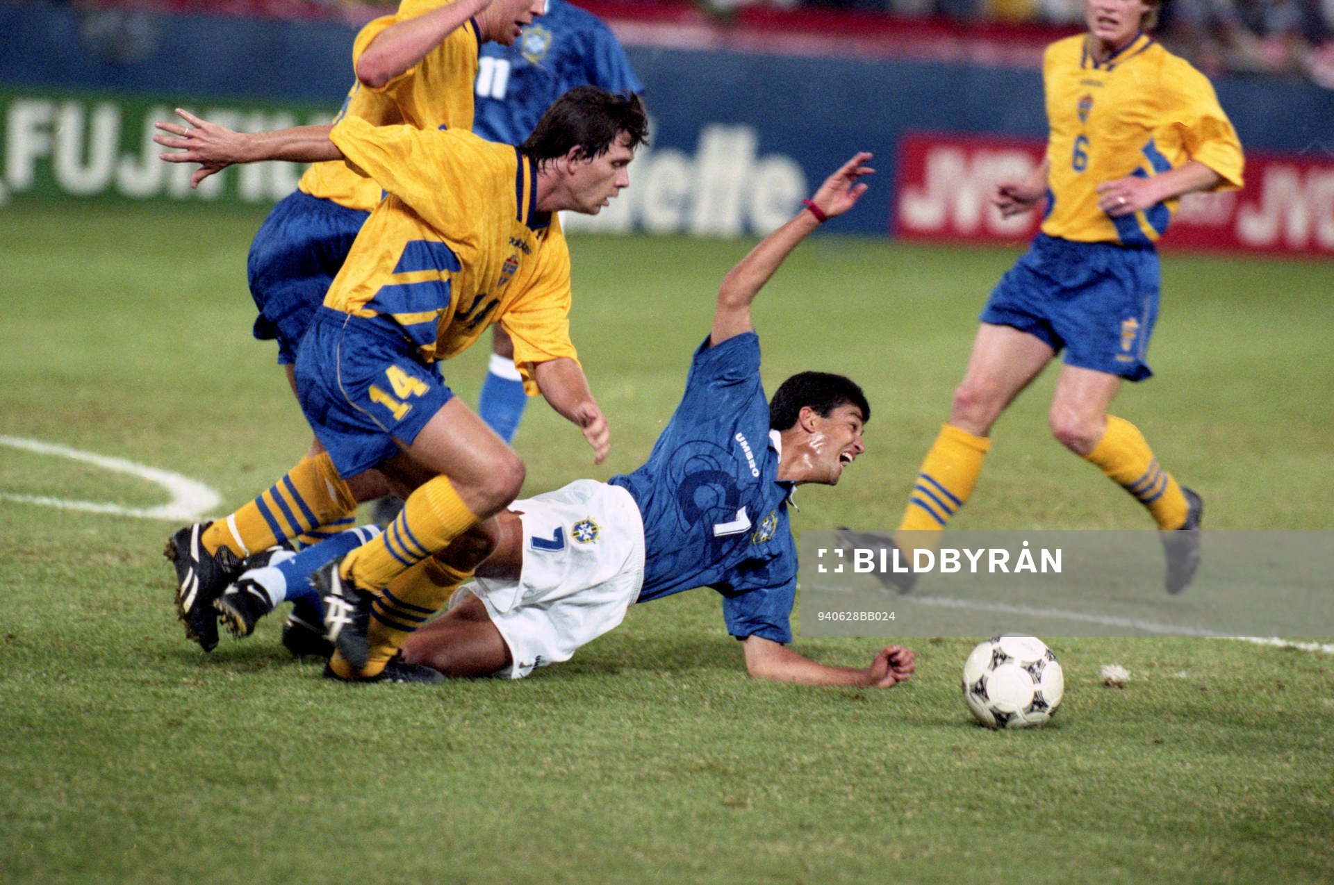 Pontus Kåmark, Sverige