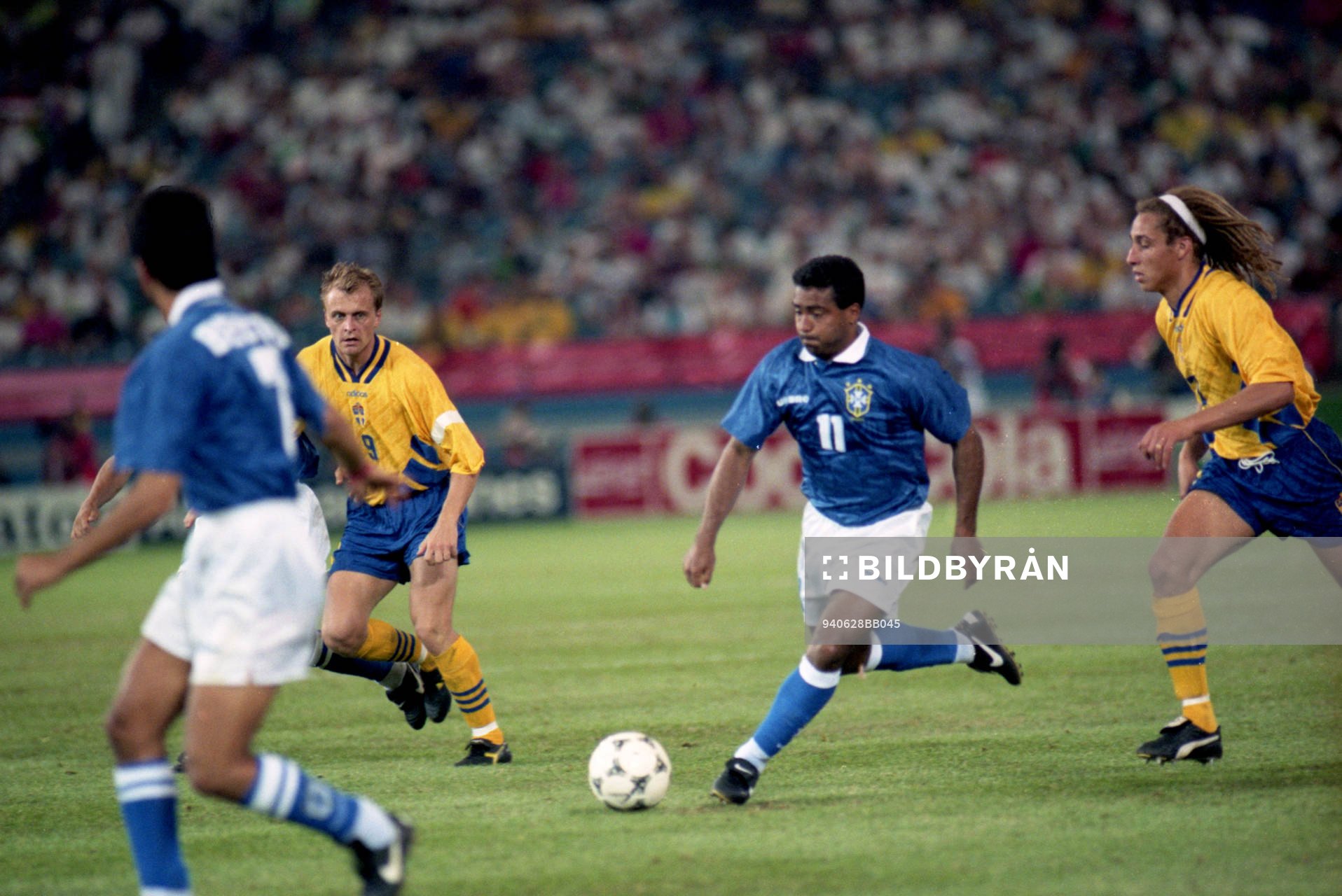Jonas Thern, Sverige och Romario, Sverige