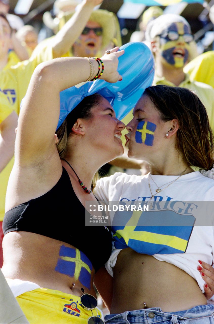 Svenska fans på läktaren