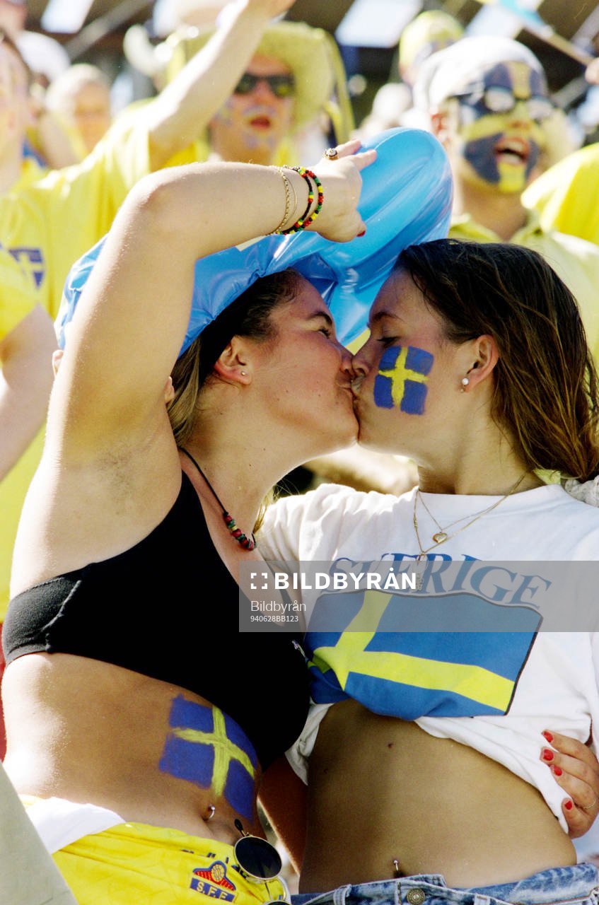 Svenska fans på läktaren
