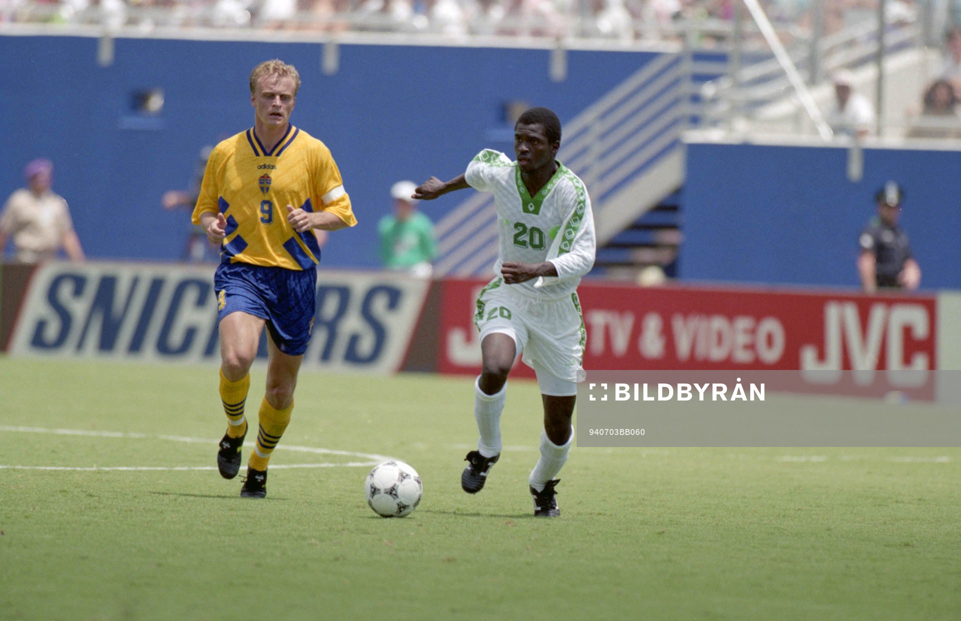 Jonas Thern, Sverige springer ikapp Abdulla Al Dosari,