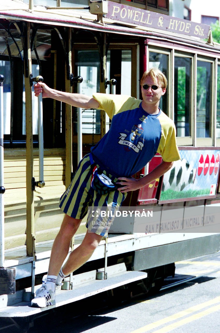 Kennet Andersson på en spårvagn