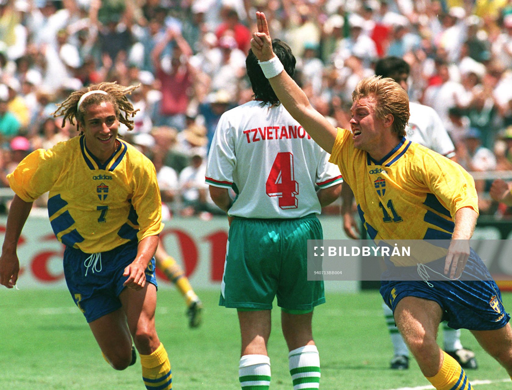 Sverige - Bulgarien: Henrik Larsson (Henke Larsson) och