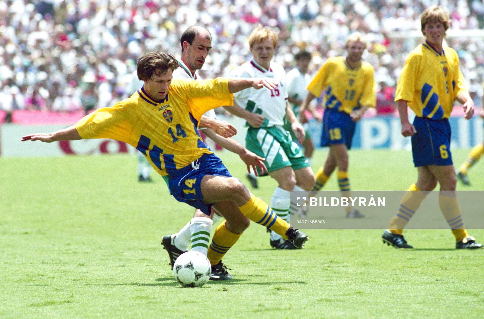 Pontus Kåmark, och Stefan Schwarz, Sverige