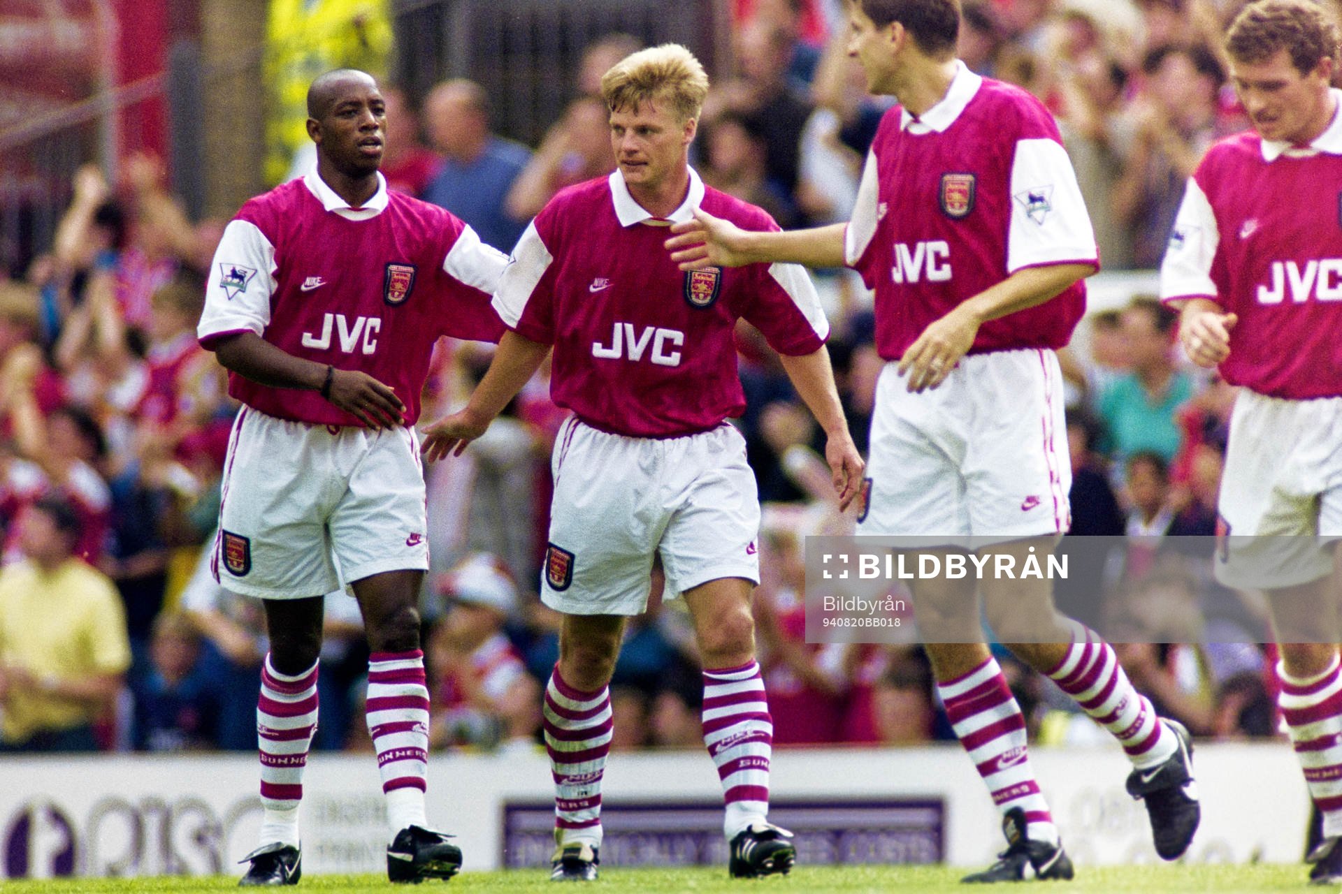  Ian Wright och Stefan Schwarz, Arsenal i mitten.