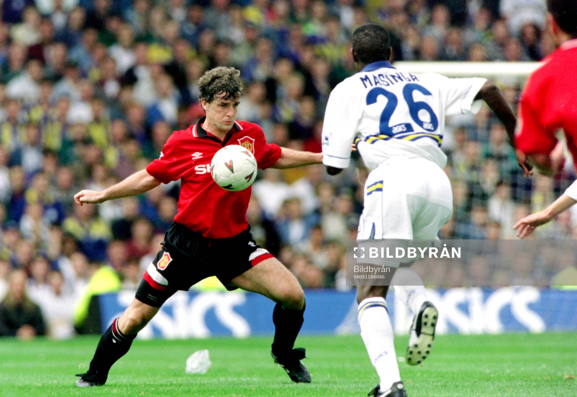 Mark Hughes, Manchester United