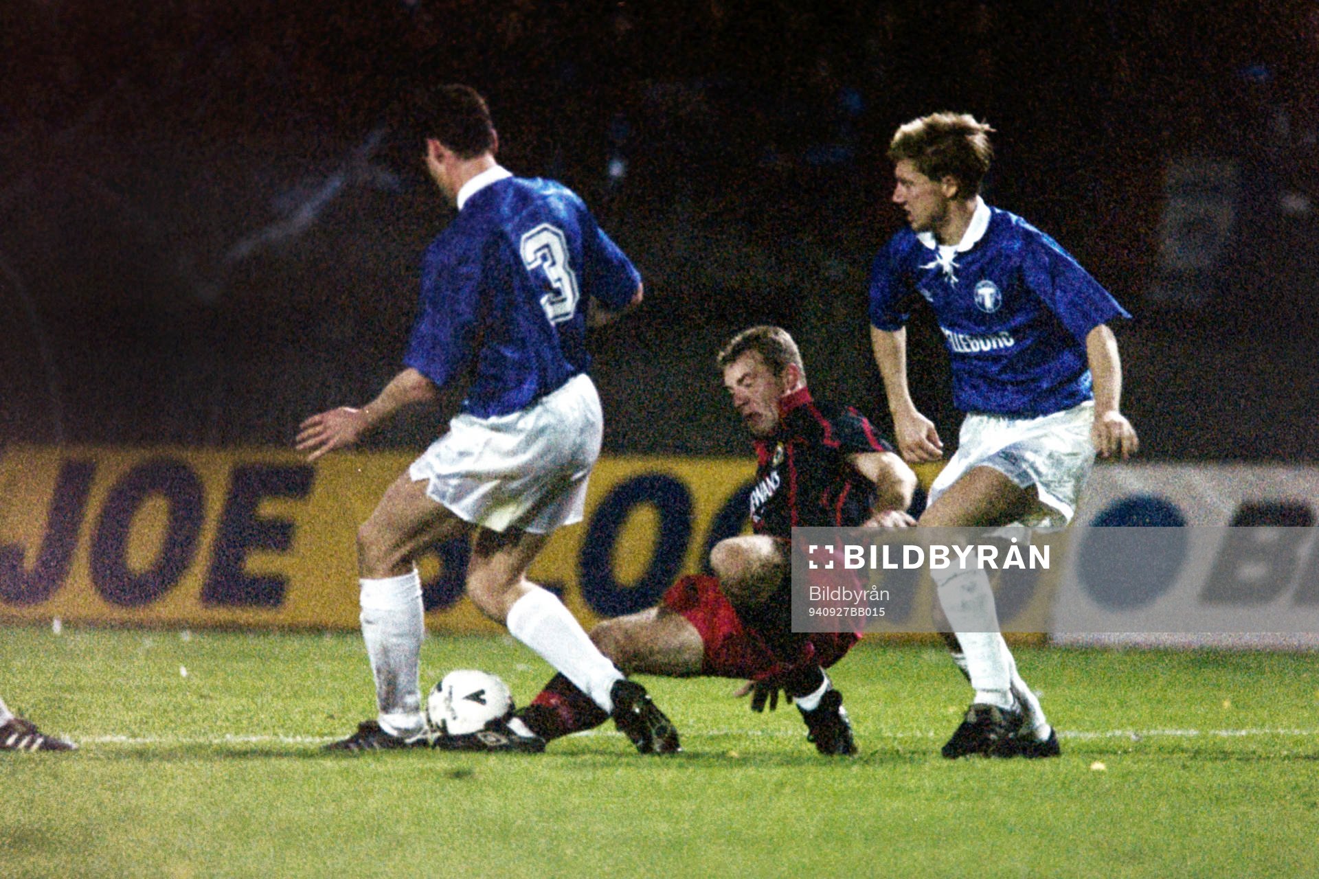 Alan Shearer, Blackburn stoppas av Christian Karlsson