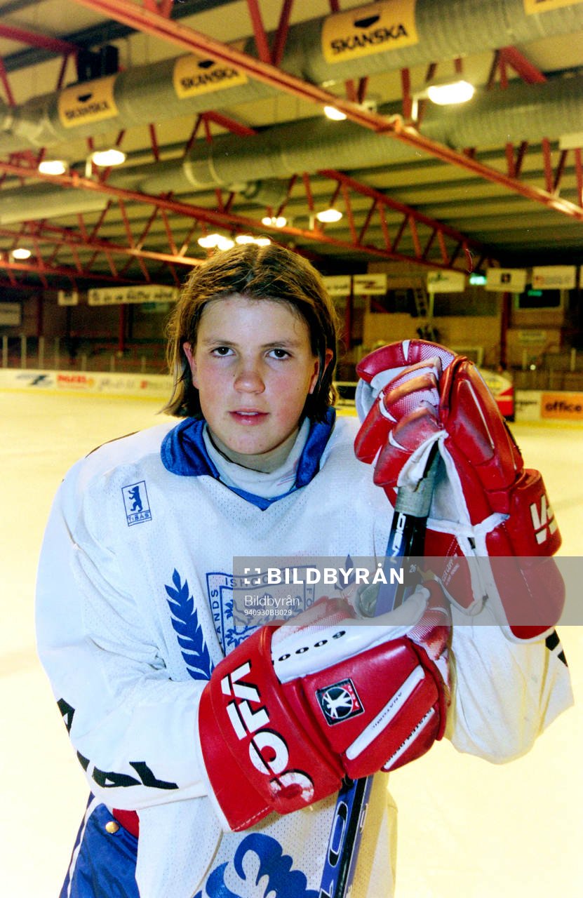 Erika Holst, Halland