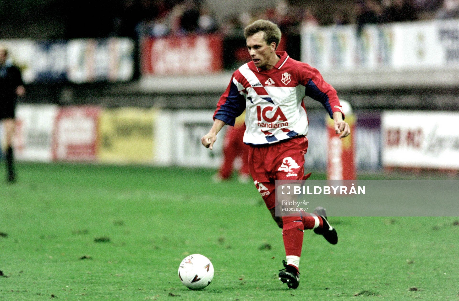 Jonas Axeldal, Öster