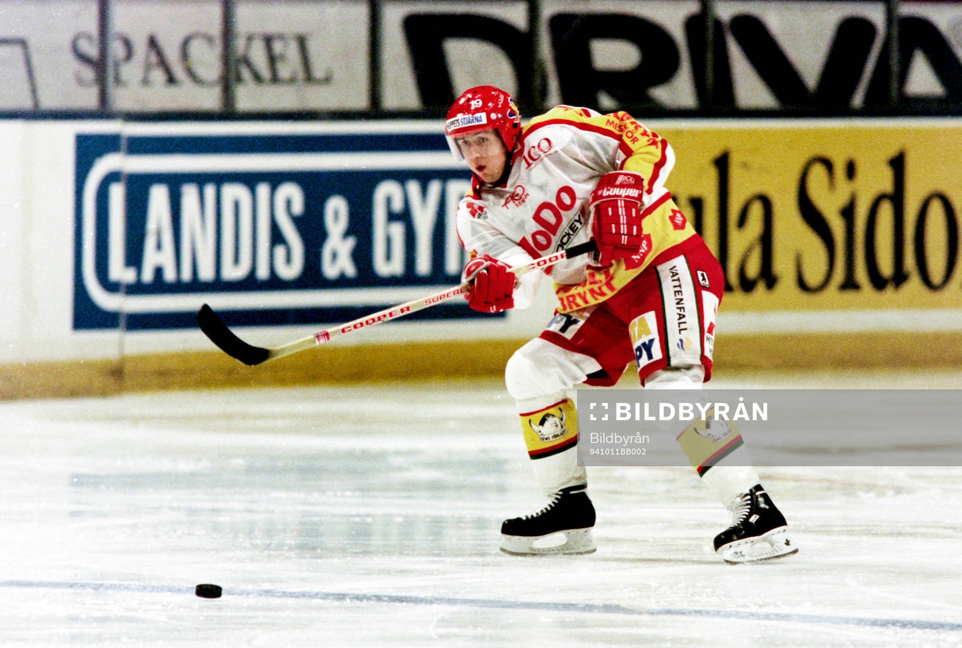 Jiri Vykoukal, Modo