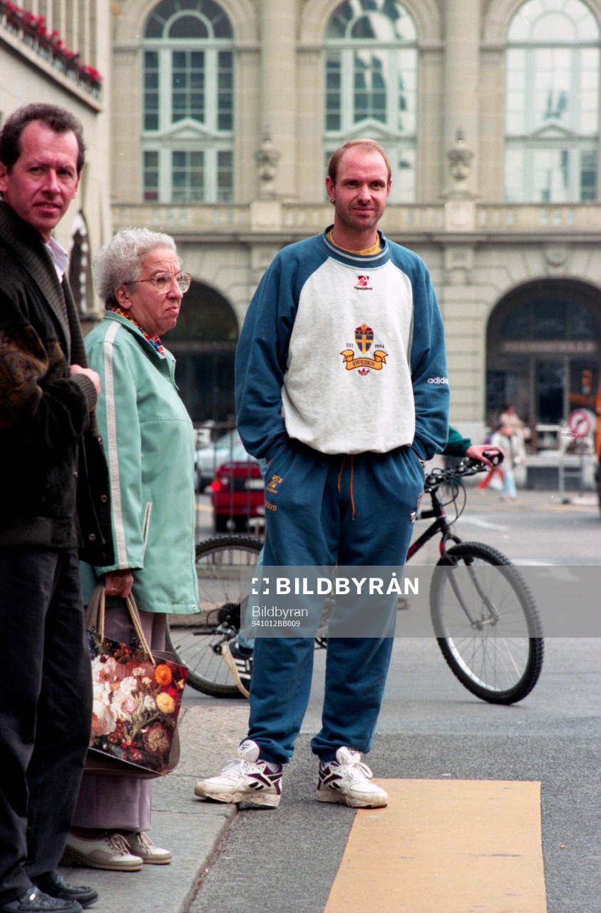 Thomas Ravelli på stan