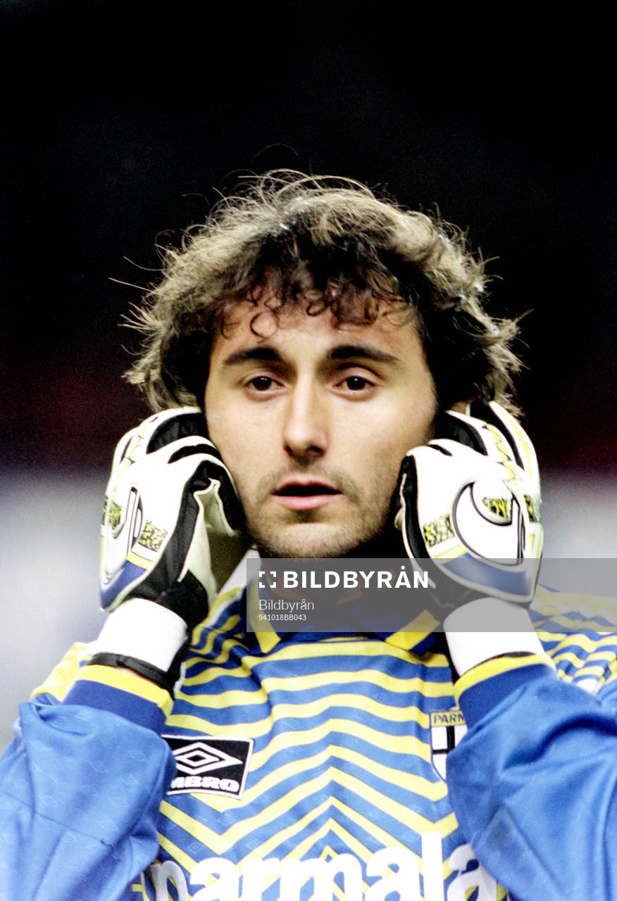 Fotboll, Uefaacupen, AIK - Parma, 0-1: Luca Bucci, målvakt i Parma.