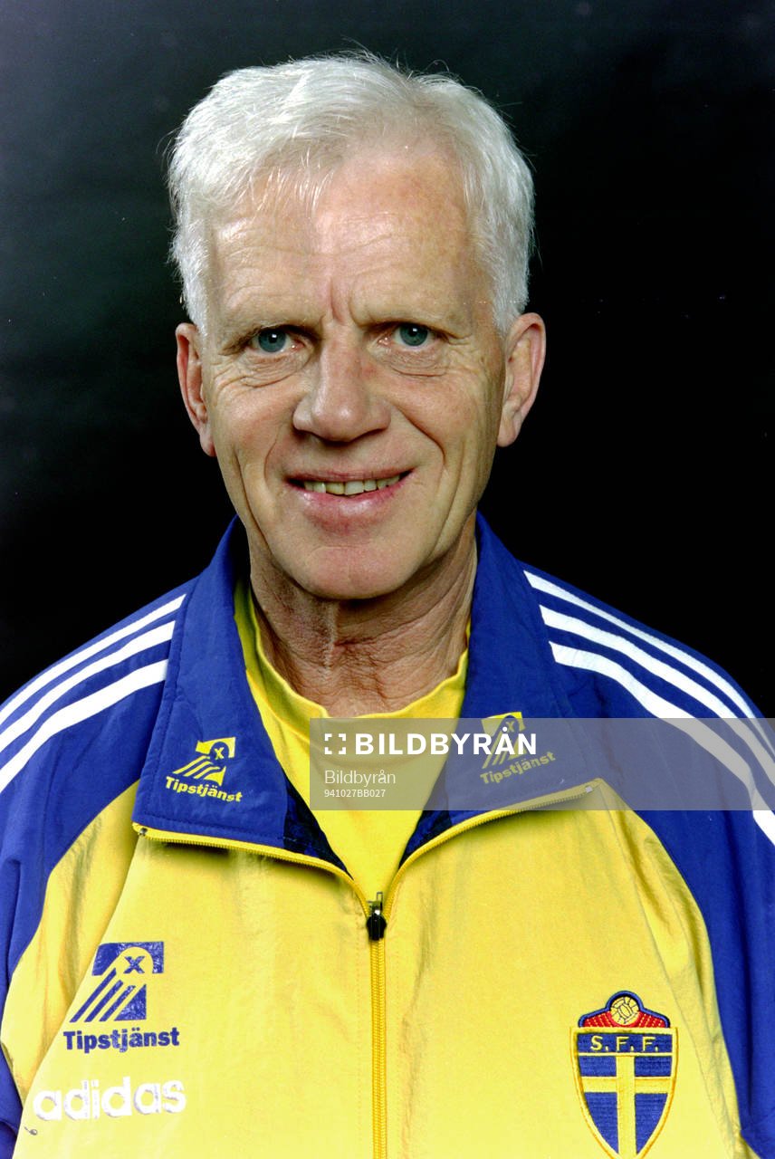 Hans Karlsson, Sverige