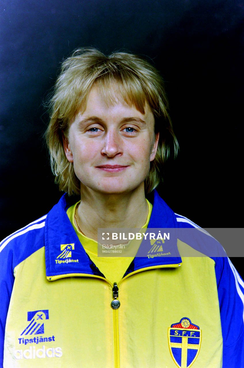 Malin Lundgren, Sverige