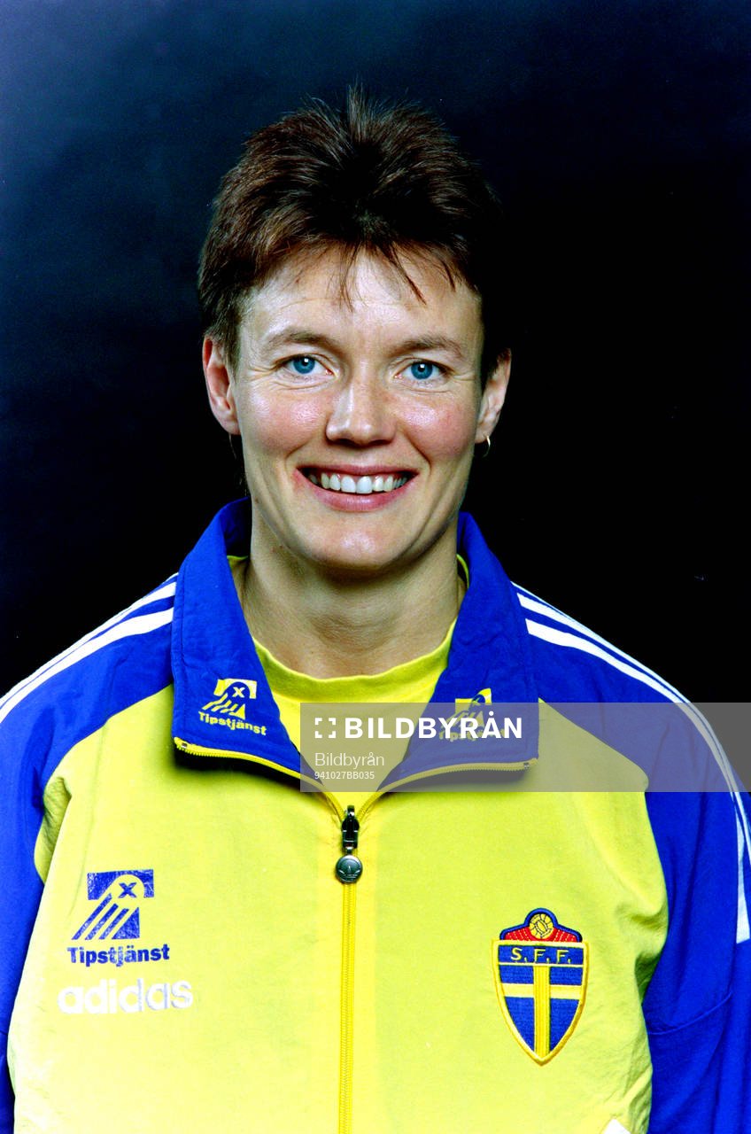 Lena Videkull, Sverige