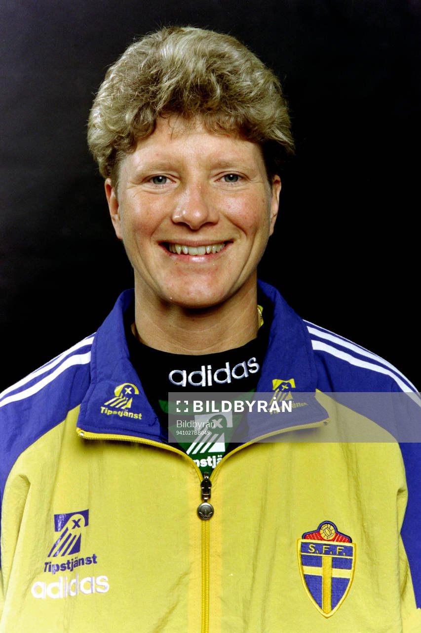 Elisabeth Leidinge, Sverige