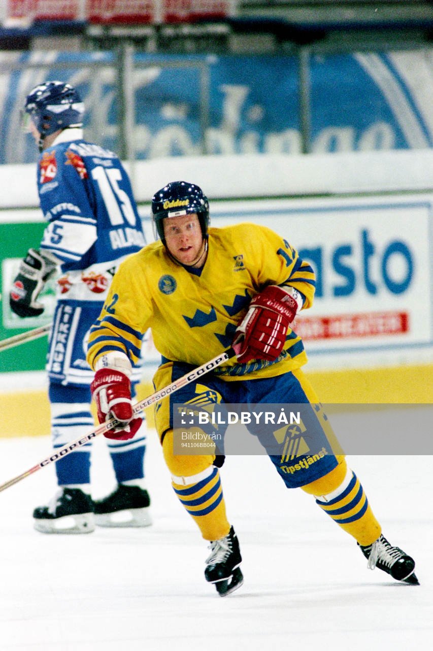 Andreas Dackell, Sverige