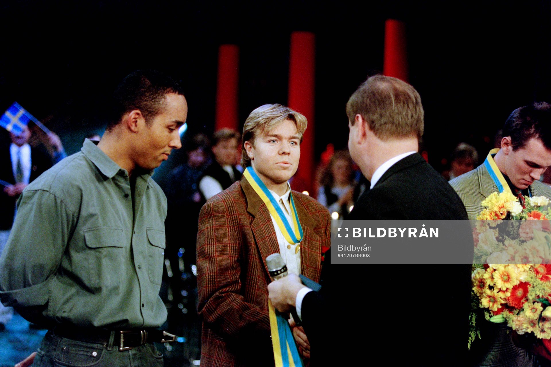 Martin Dahlin och Tomas Brolin får sin medaljer