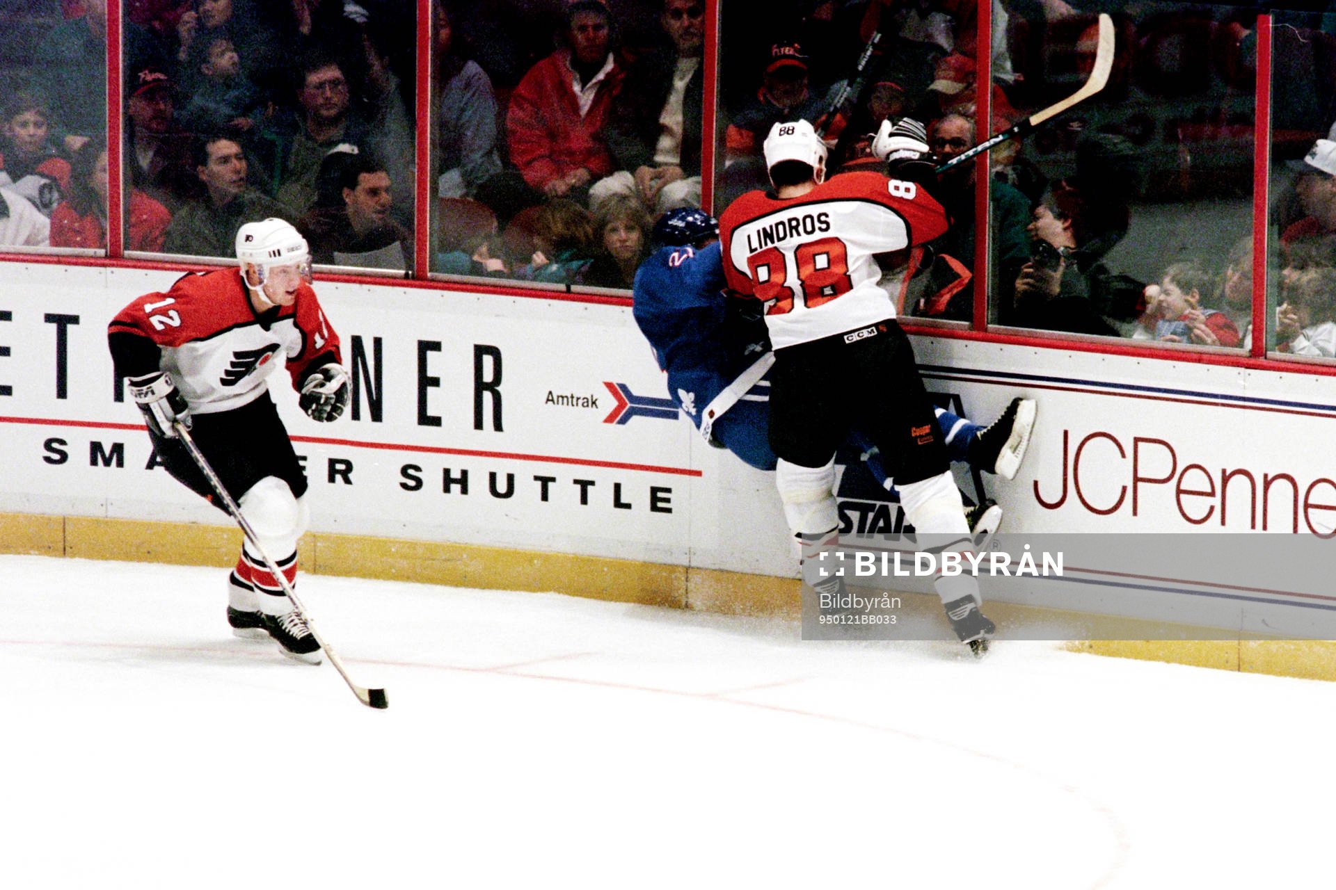 Peter Forsberg, Quebec stoppas av philadelphias Eric Lindros