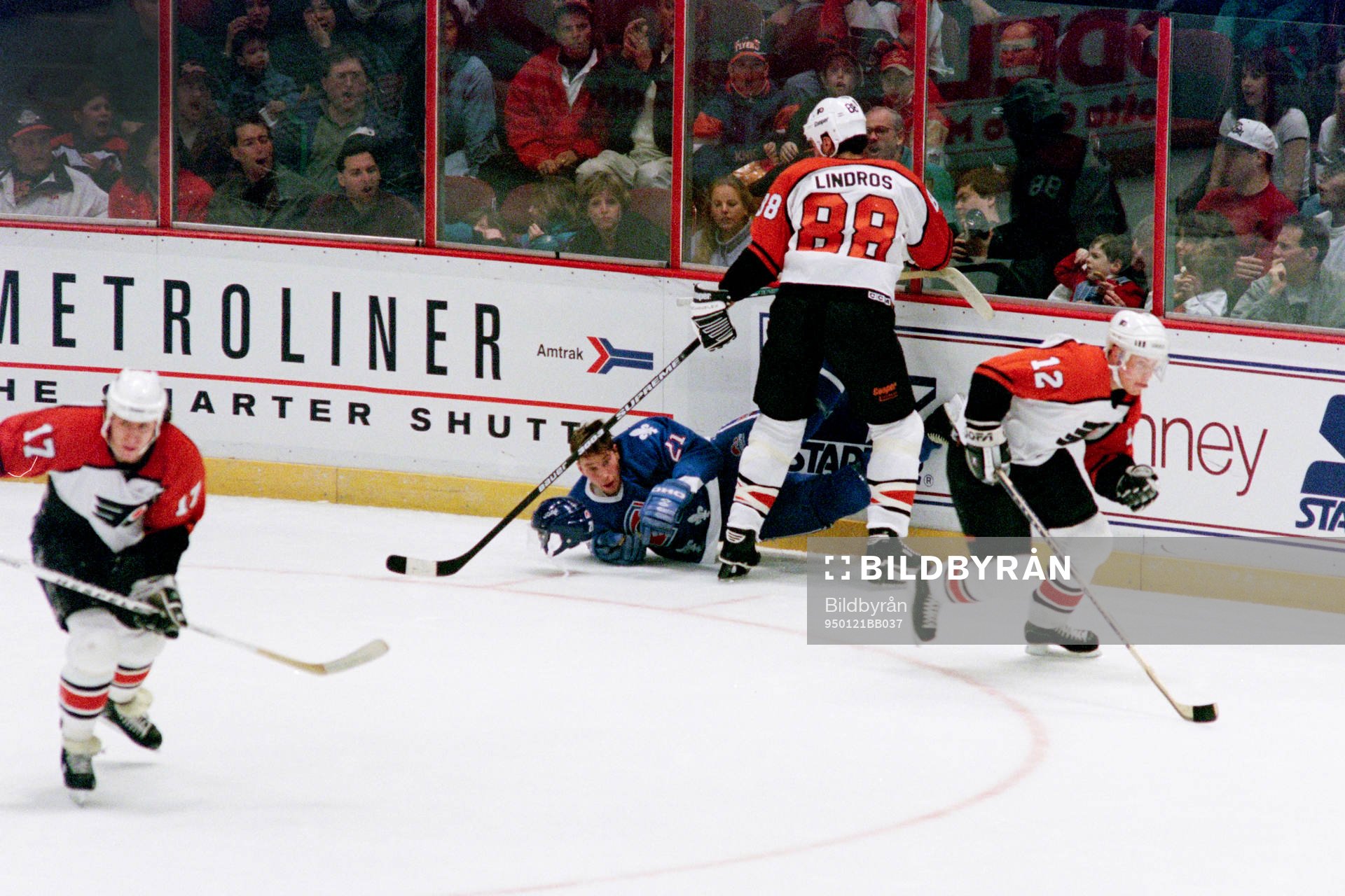 Peter Forsberg, Quebec stoppas av philadelphias Eric Lindros